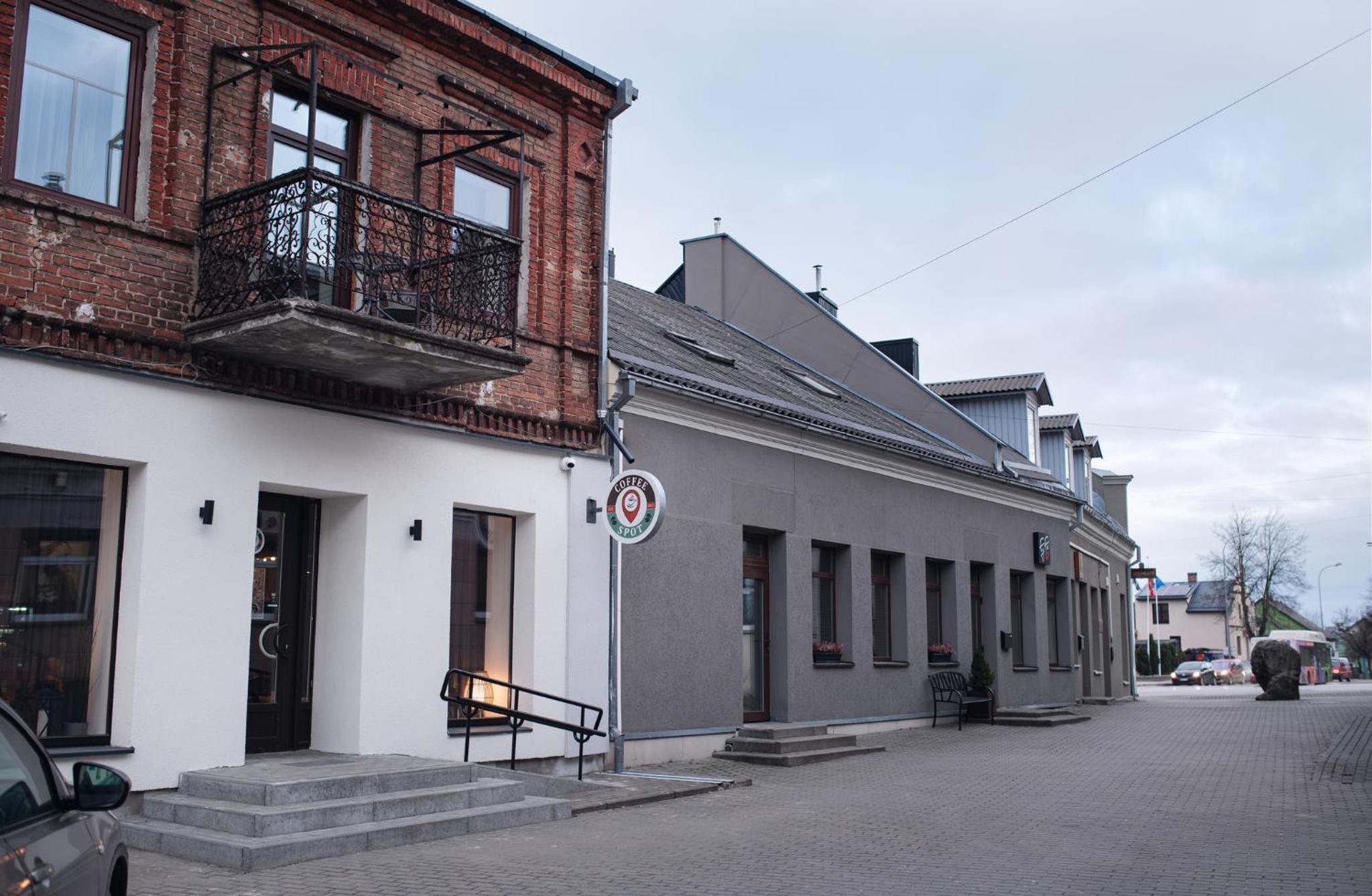 Laurentroom Hotel