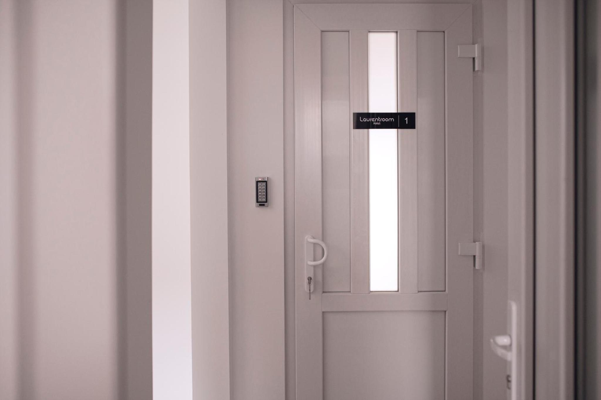 Laurentroom Hotel