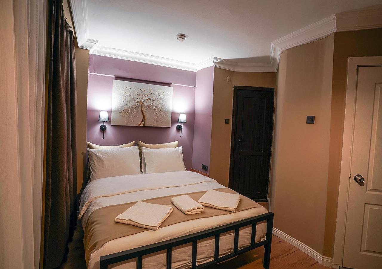 THE BEYBÛN HOTEL - Image 17