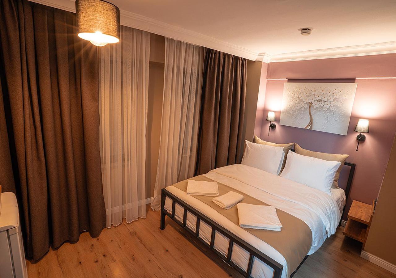 THE BEYBÛN HOTEL - Image 11