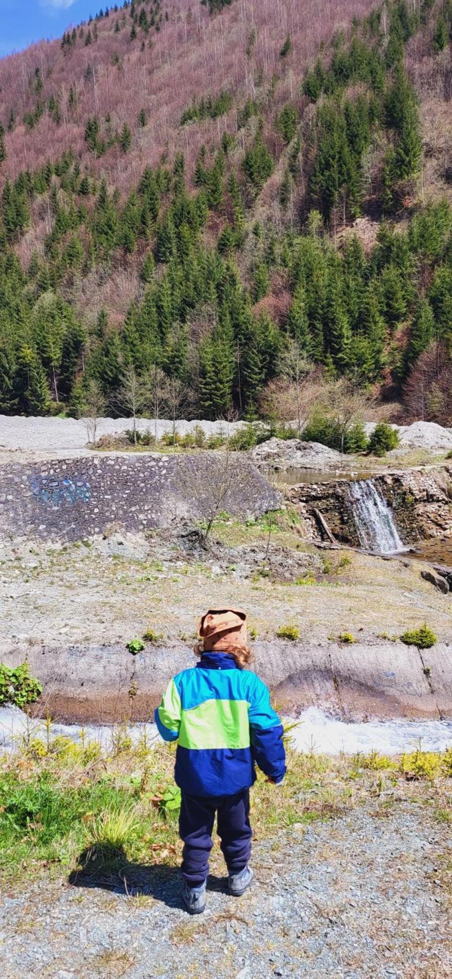 PINIALE GLAMPING TRIB