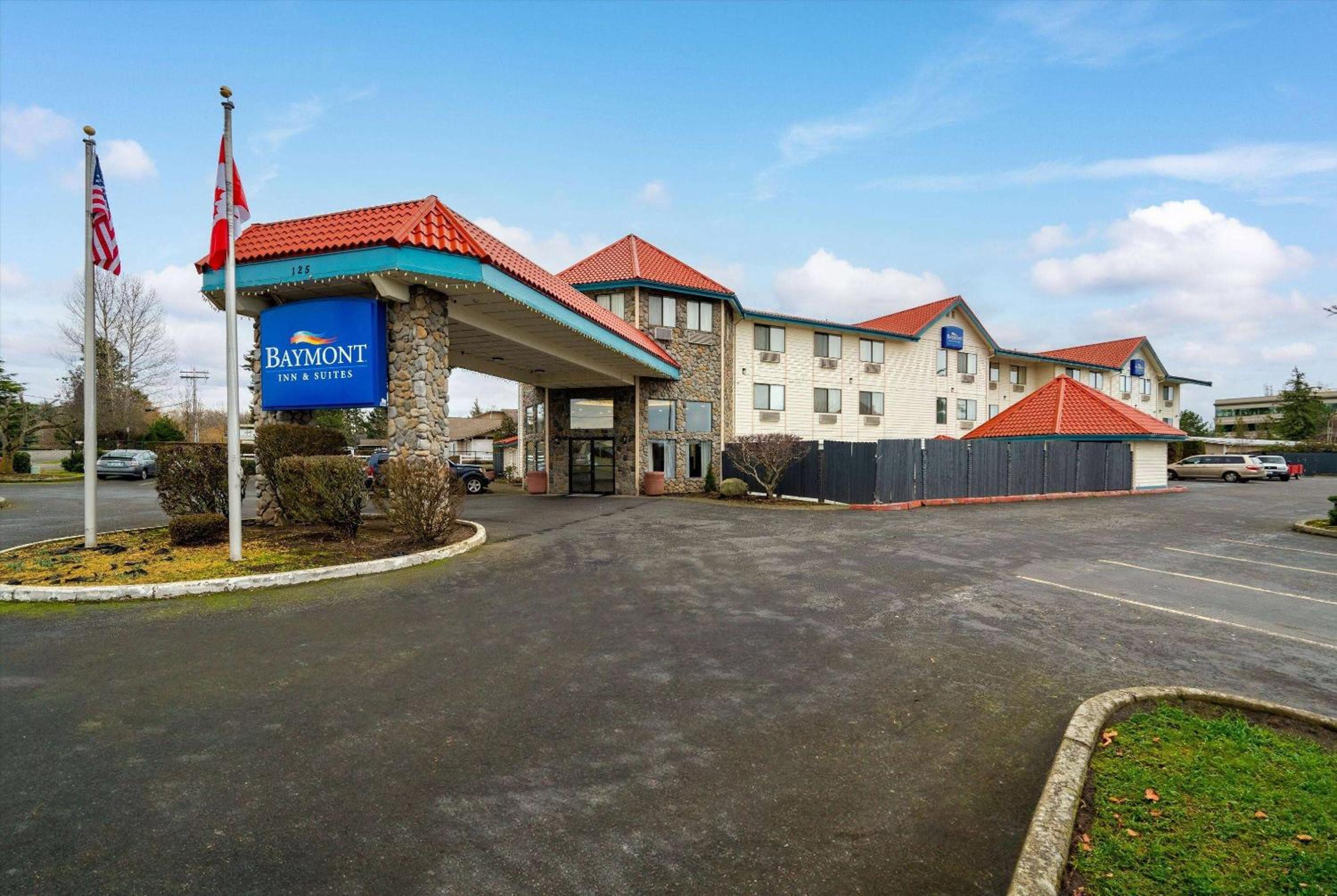 Hotel Baymont INN & Suites by Wyndham - Image 1