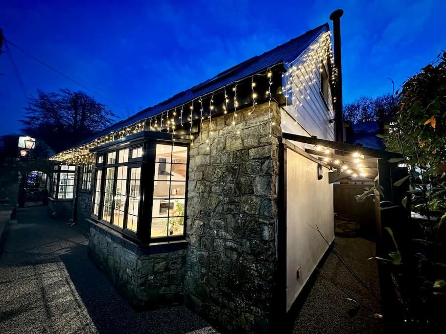 Peacock cottage