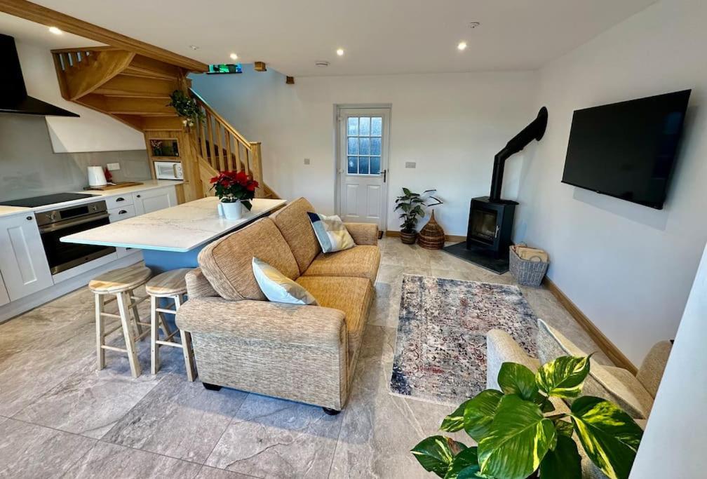 Peacock cottage