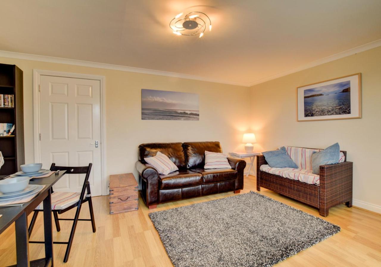 2 Bed in Weymouth oc-wy406 view 4