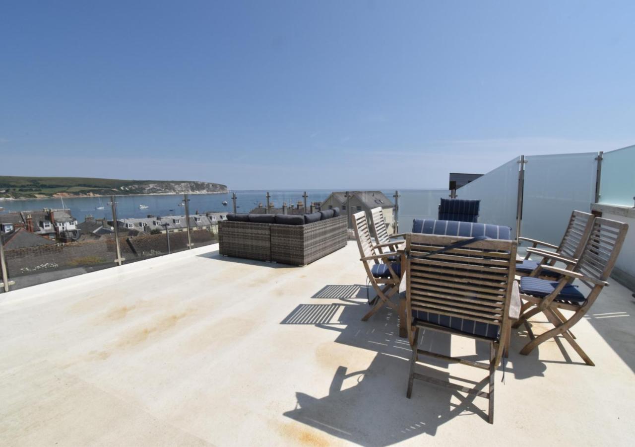 2 Bed in Swanage oc-wy610