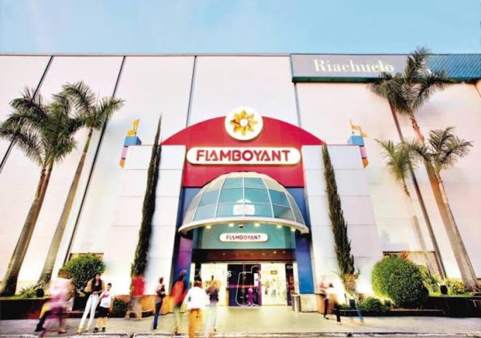 Brooksfield Towers completo! Rico em comodidades no próprio condomínio! Prox Shopping Flamboyant Estádio Serra Dourada Saída rápida para Aeroporto! 2014
