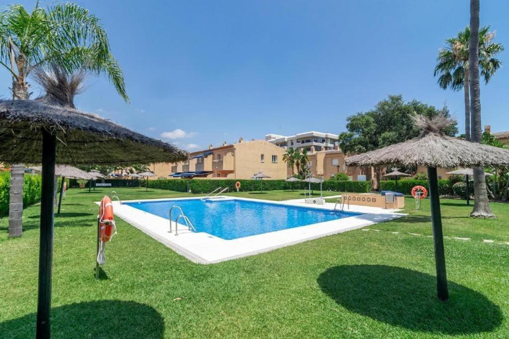 Peaceful Townhouse in Costabella