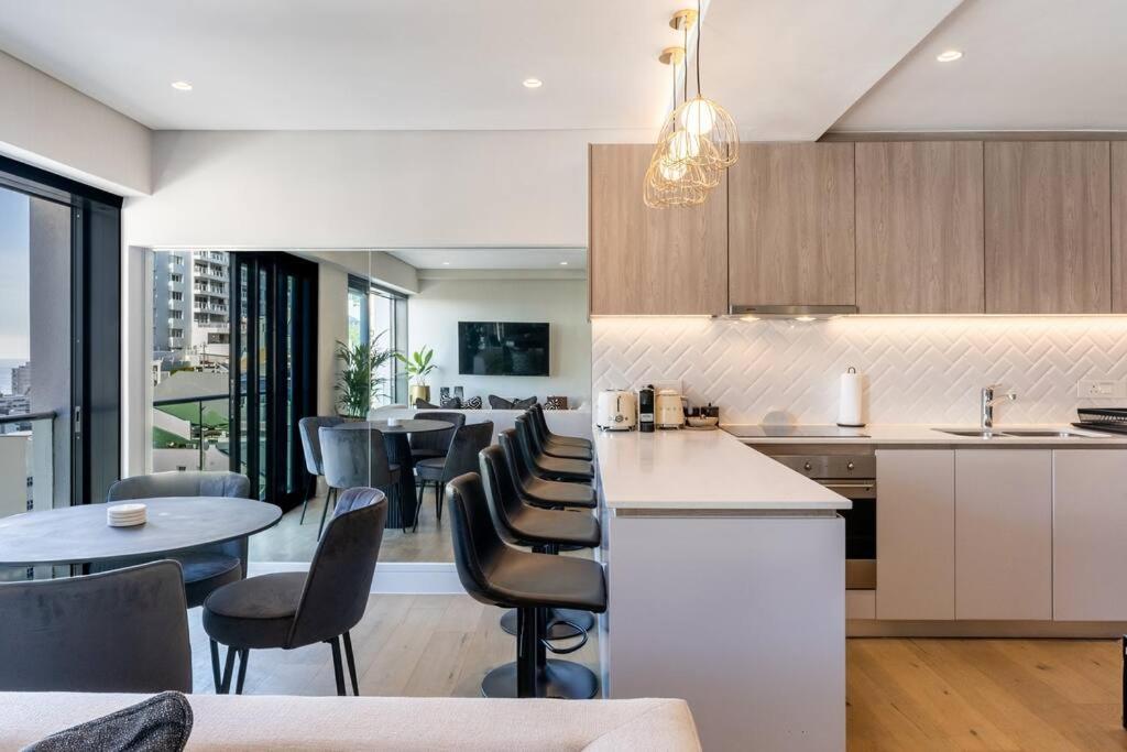 2 bed Sea Point Gem with Pool and incredible Views view 5