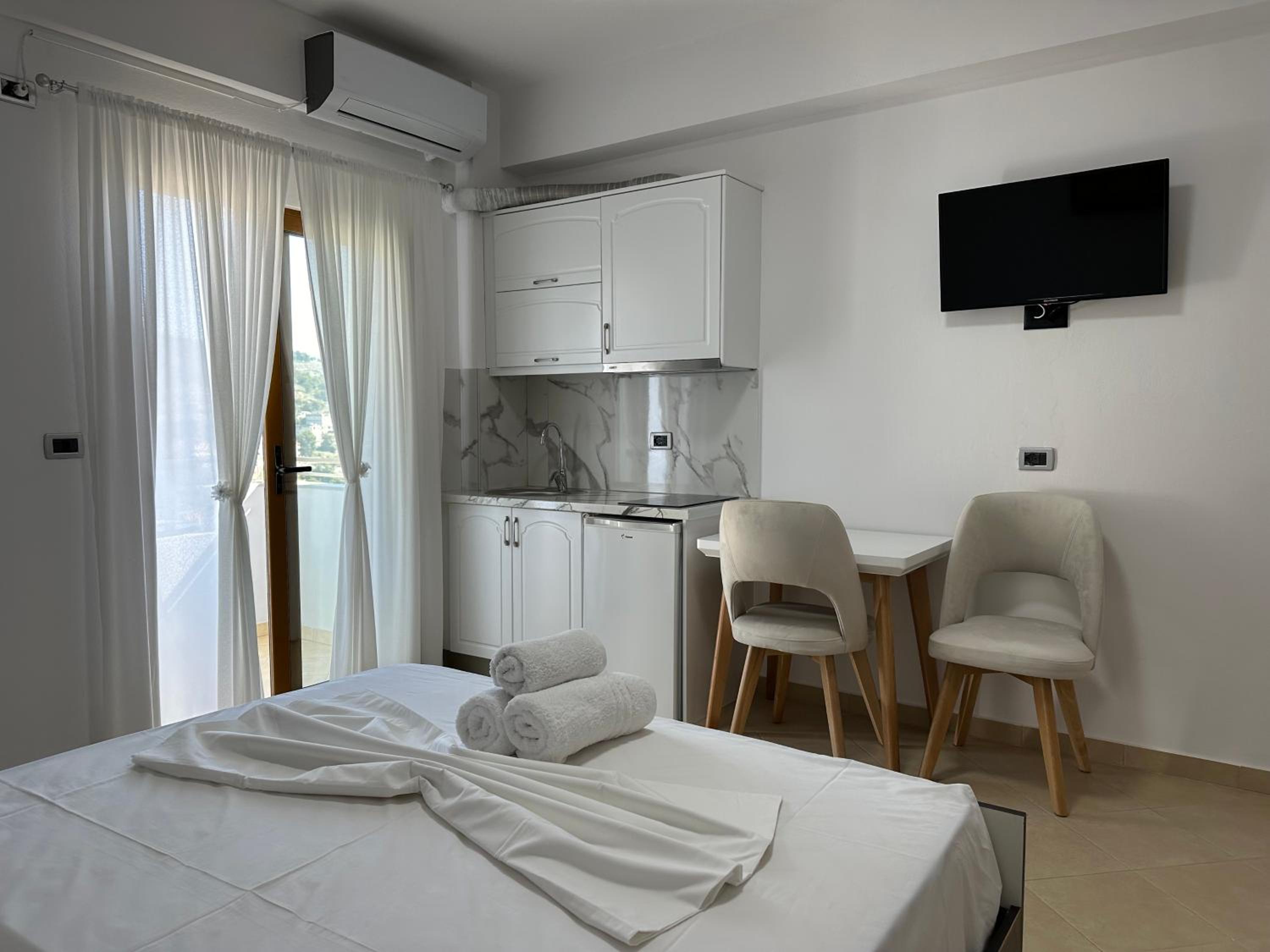 Rama Apartments