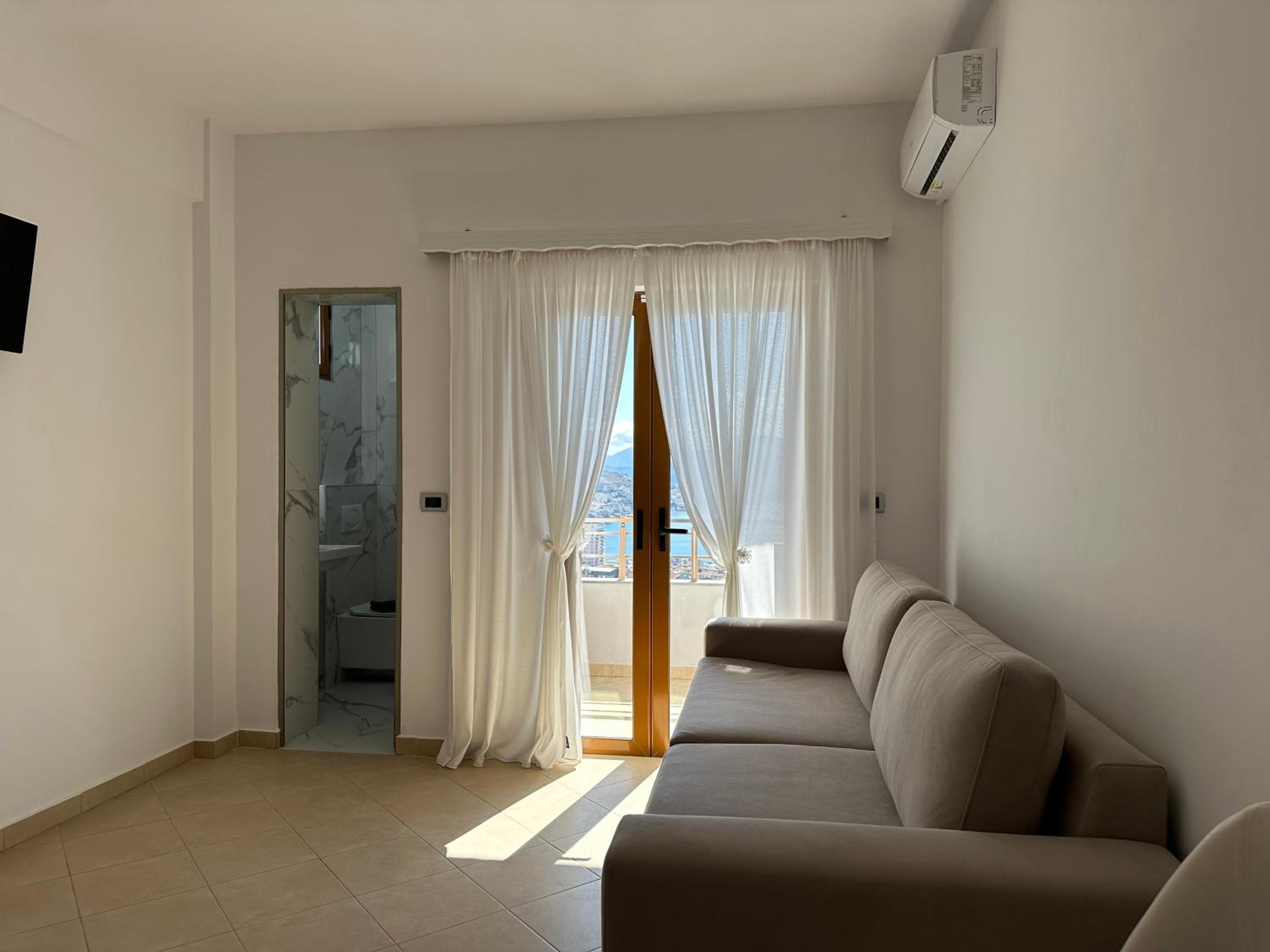 Rama Apartments
