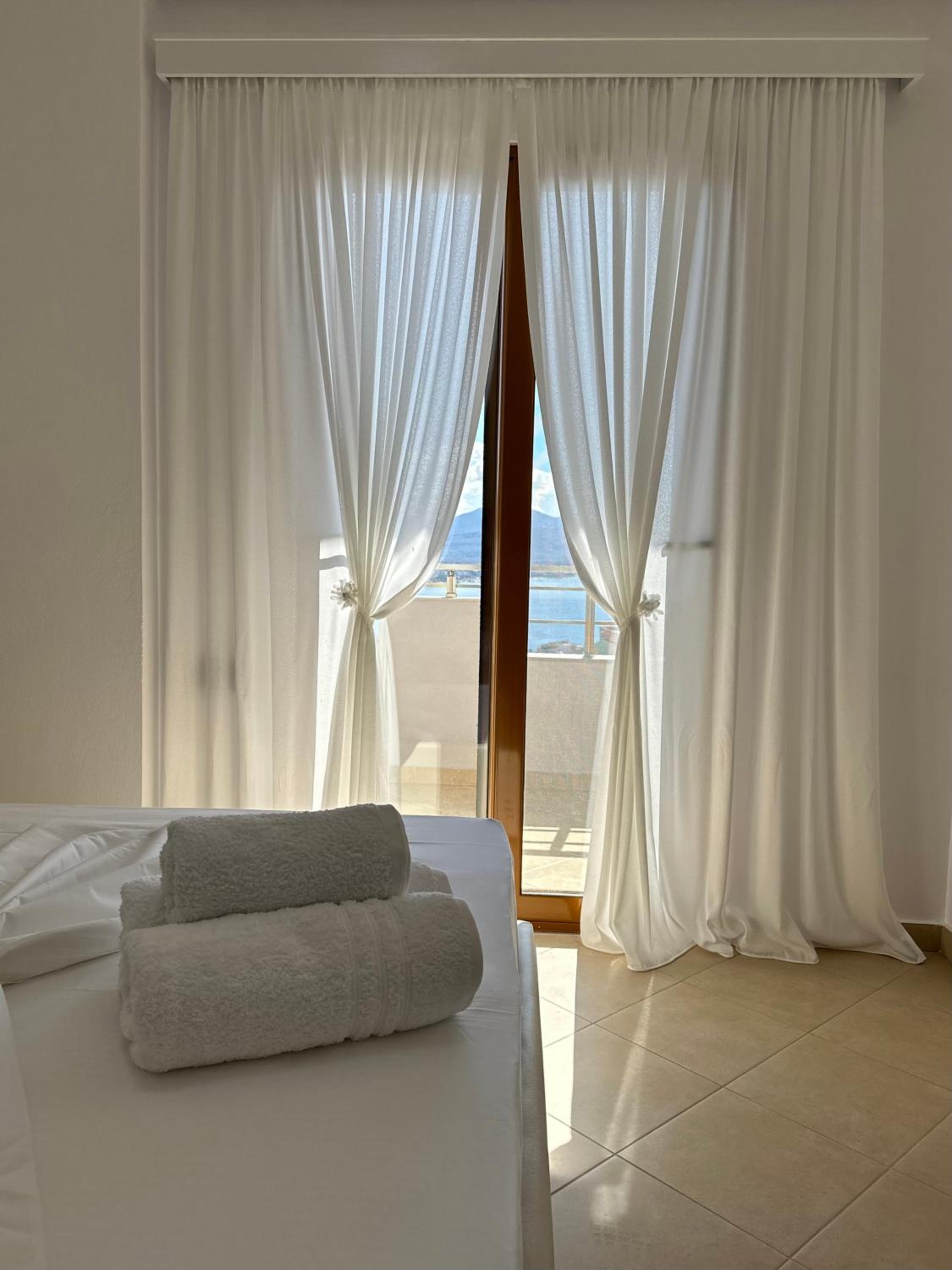 Rama Apartments
