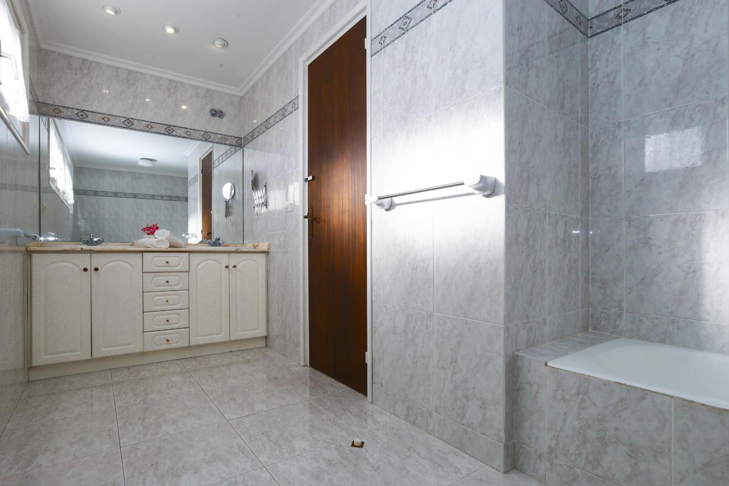 Villa Serena Only families Planet Costa Dorada