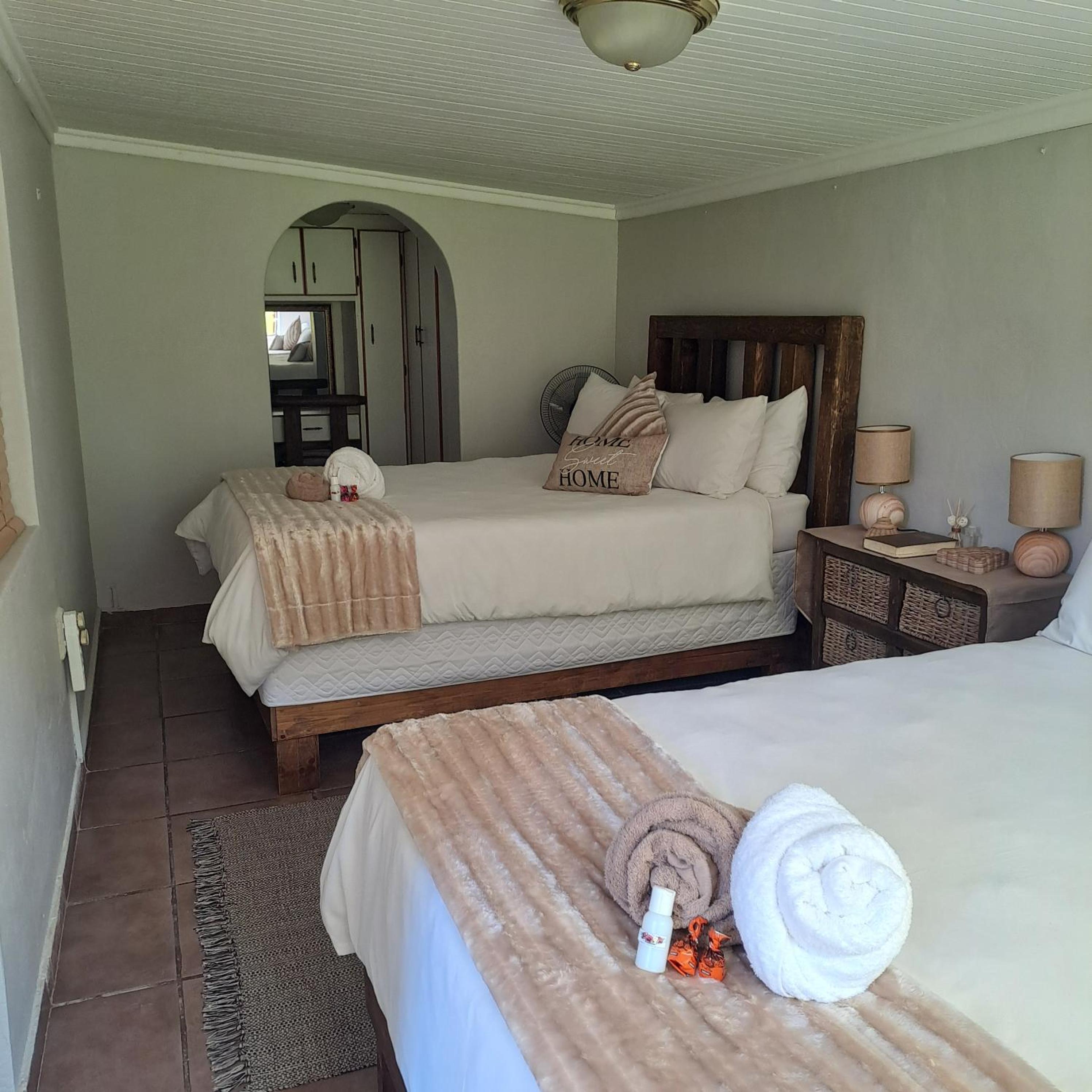 Rosies Inn