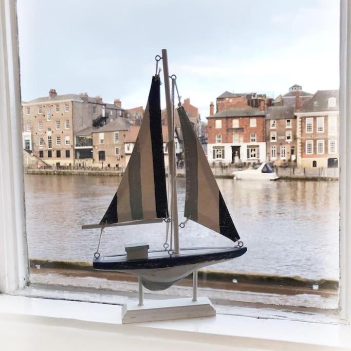 The Boat House Apartment - York view 5