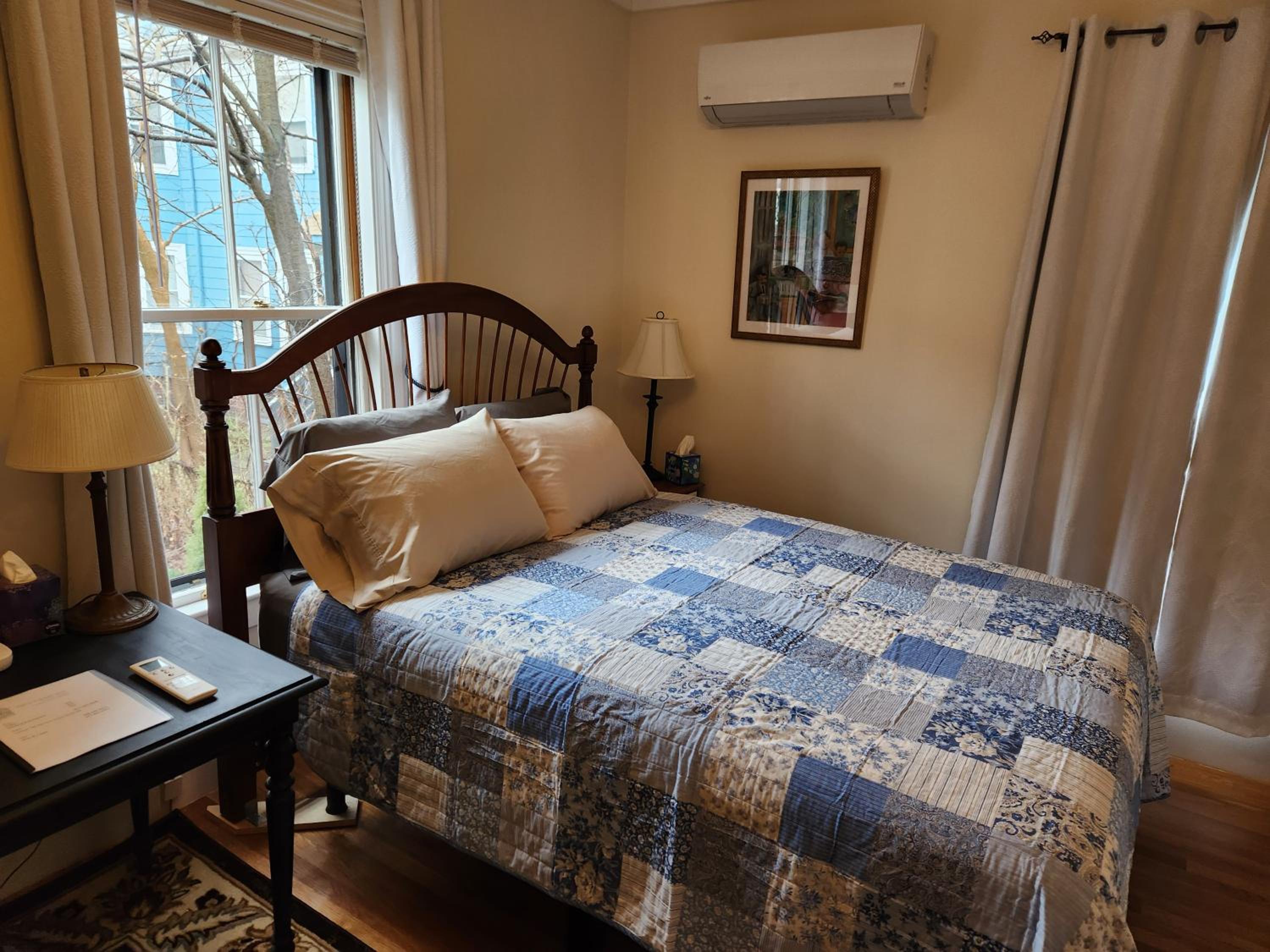 Davis Square Inn