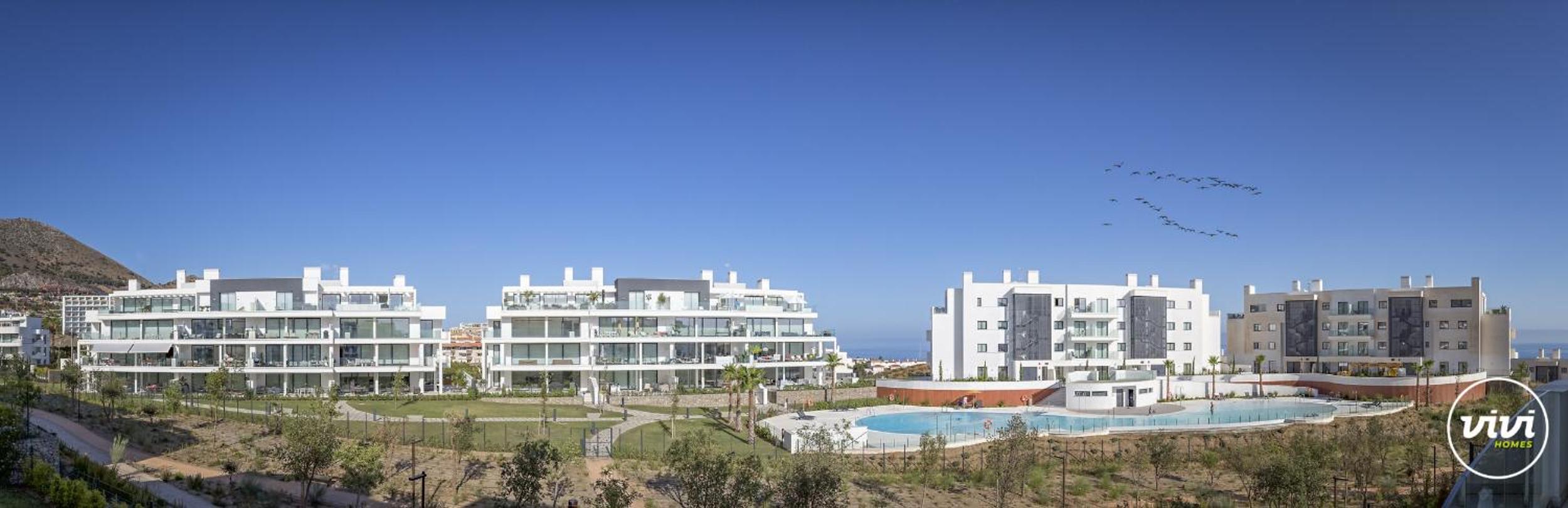 ViVi Homes - Deco Pool, Garden, Terrace & Beach