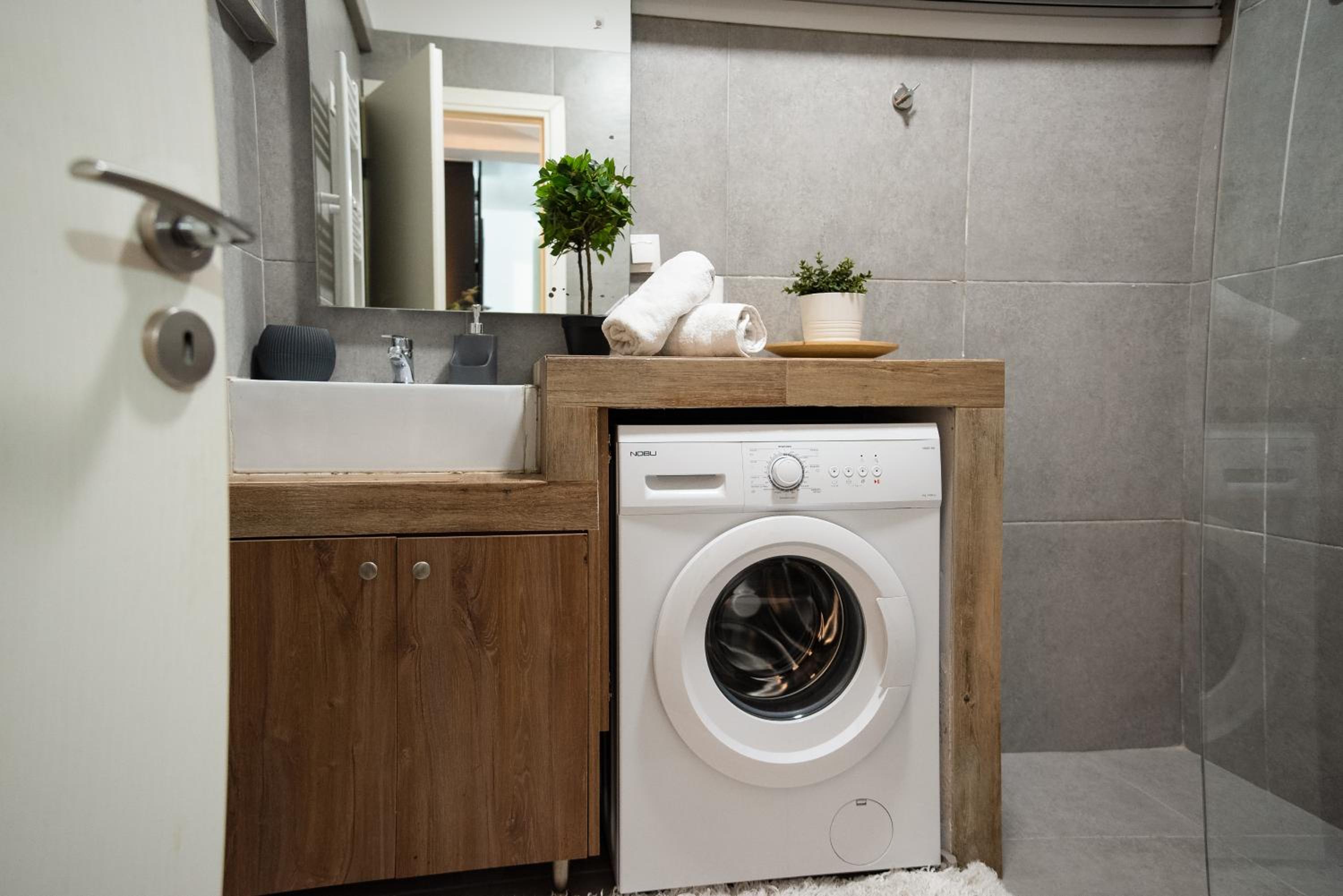 Bright Cozy Apartment in Central Athens