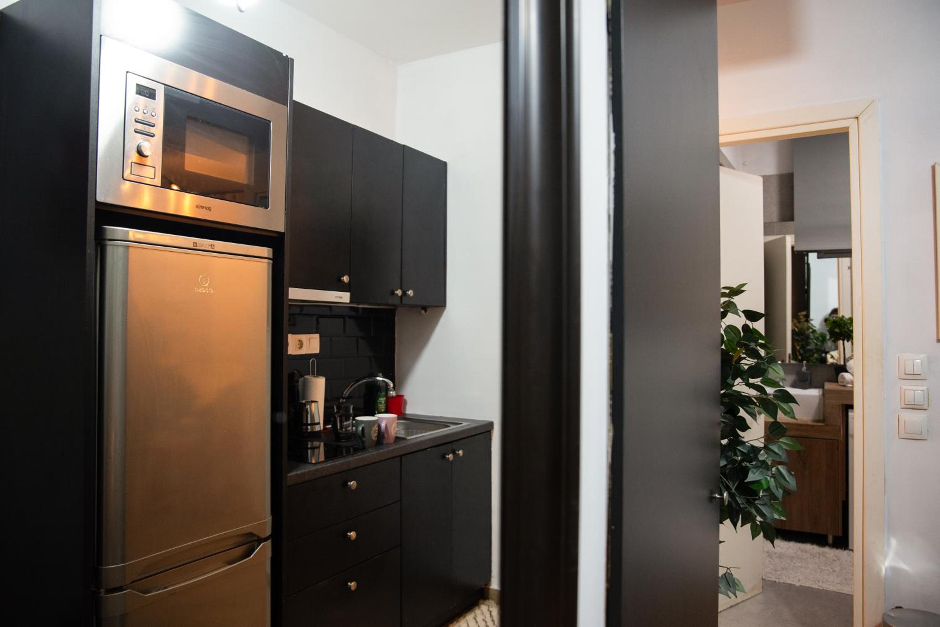 Bright Cozy Apartment in Central Athens