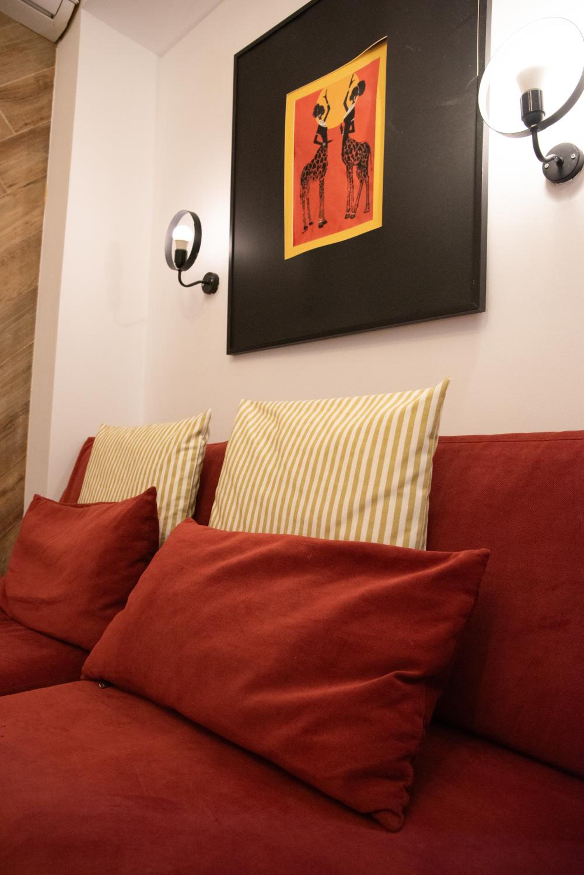 Bright Cozy Apartment in Central Athens