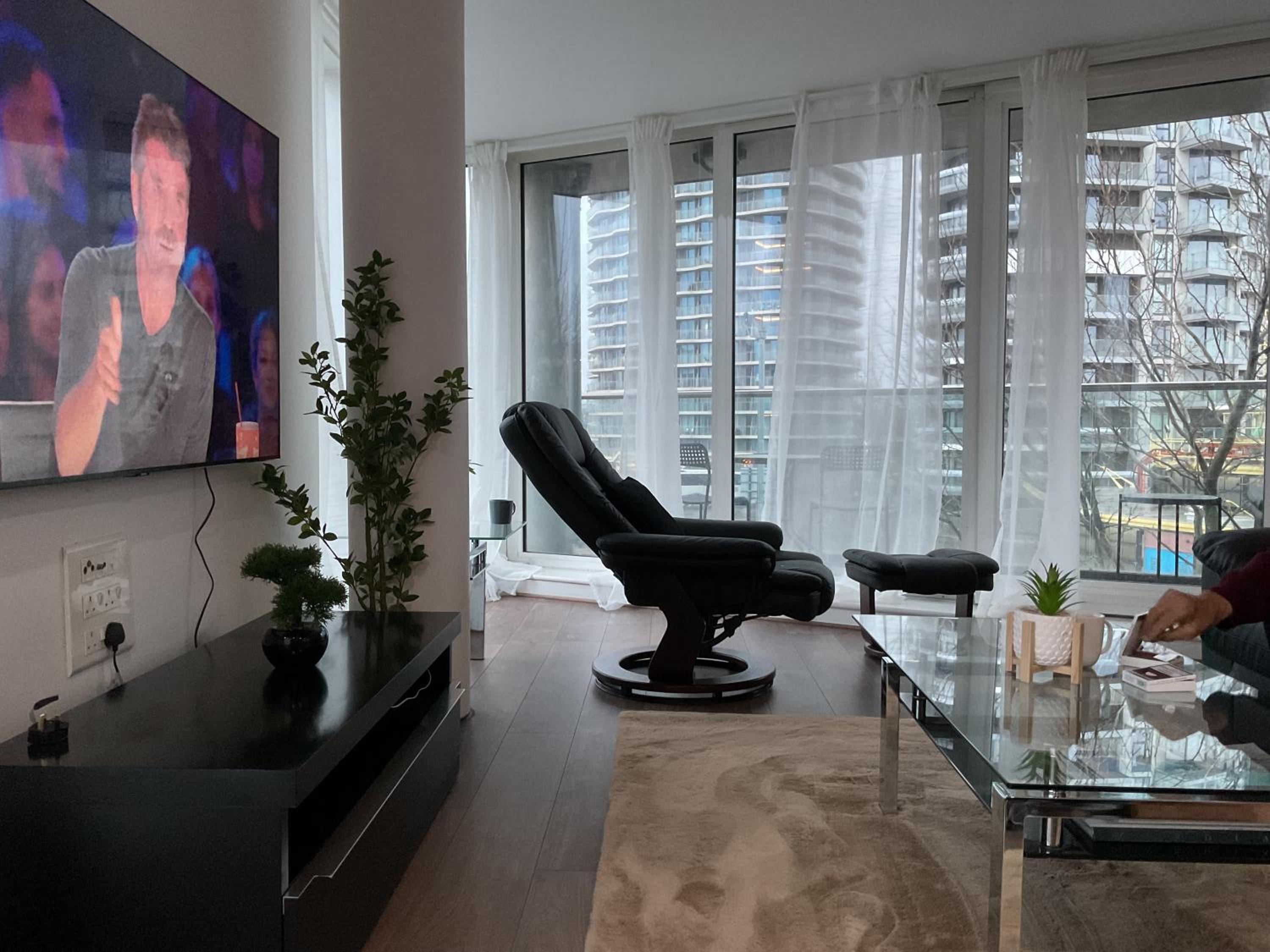 Luxury Dockview 3 Beds Excel London