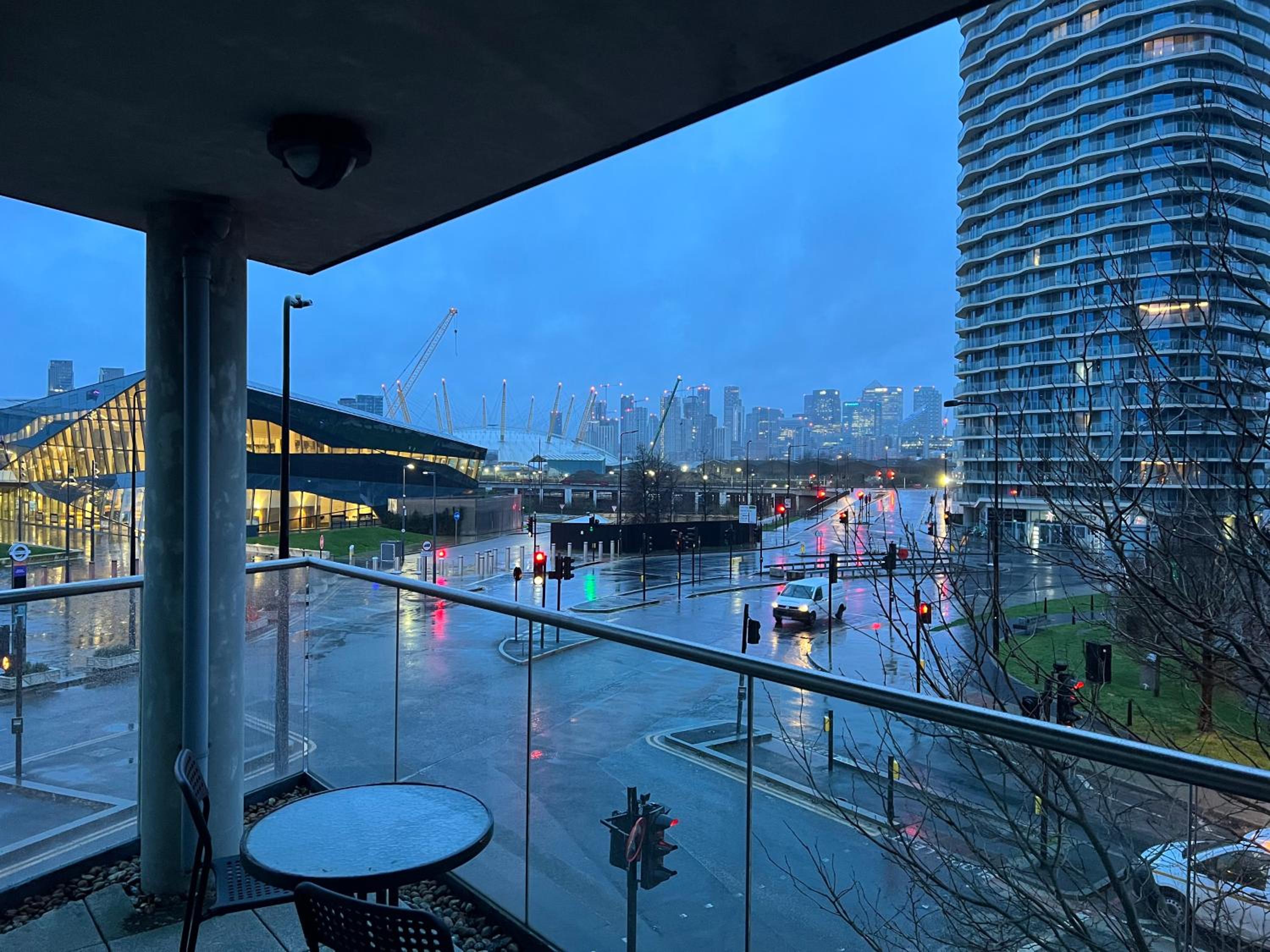 Luxury Dockview 3 Beds Excel London