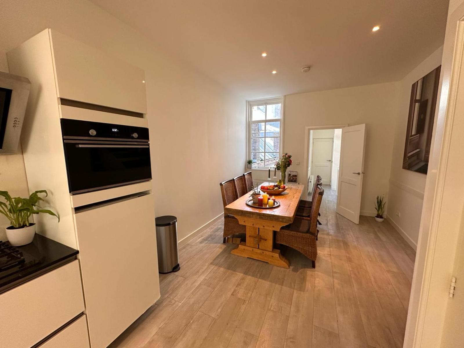 Tulip House Luxury Apartment - Top Location - Rijksmuseum - Leidseplein AMSTERDAM Central 120 m2 ALL Private with kitchen