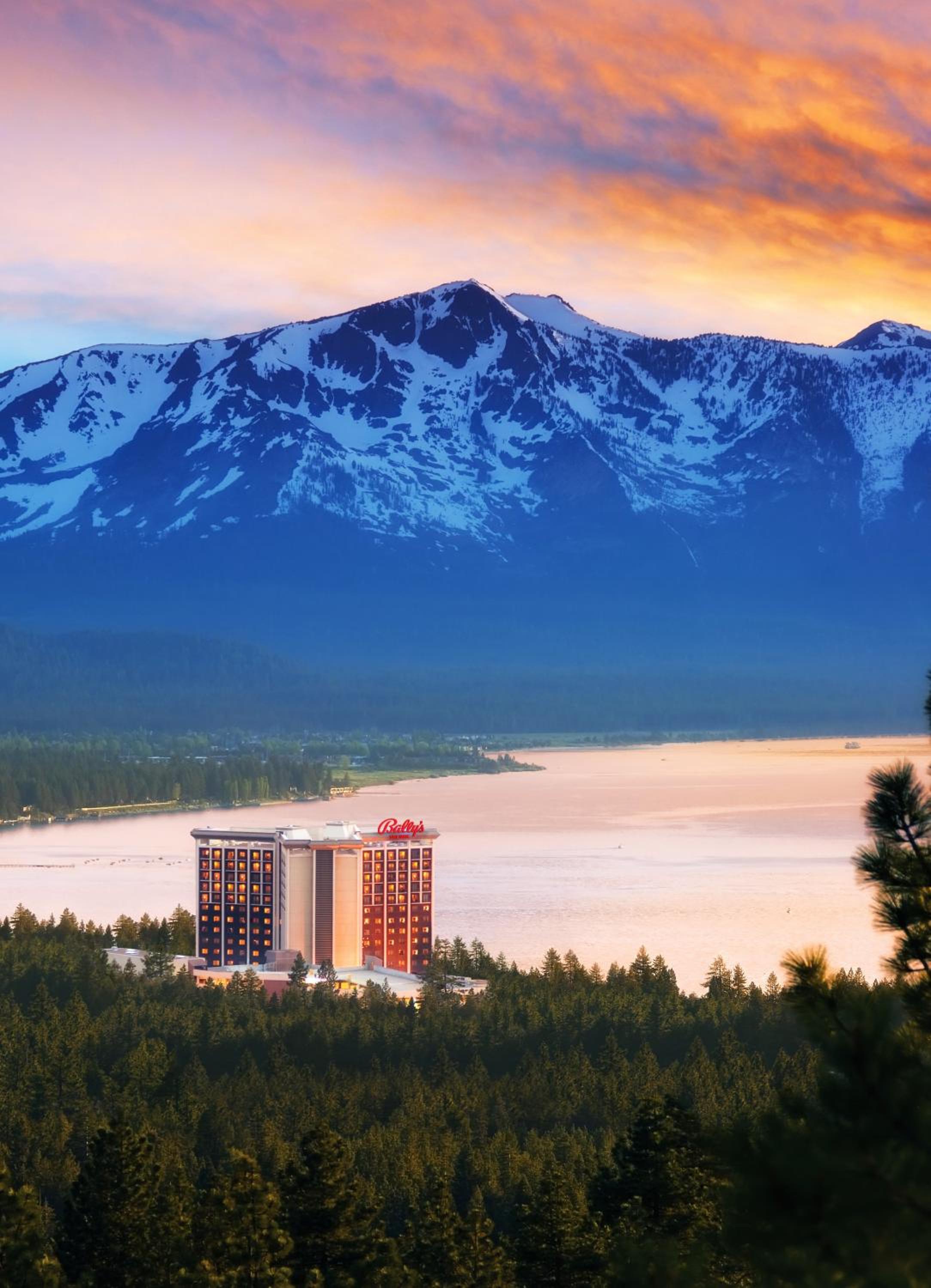 Lake Tahoe Vacations - Bally's Lake Tahoe Casino Resort - Property Image 11