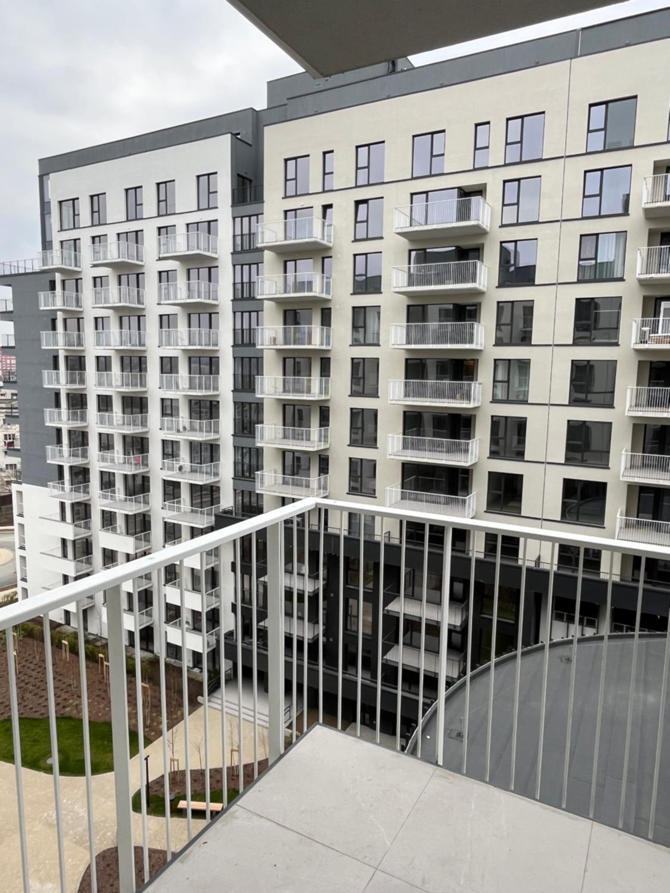 Divine Apartments Silk District