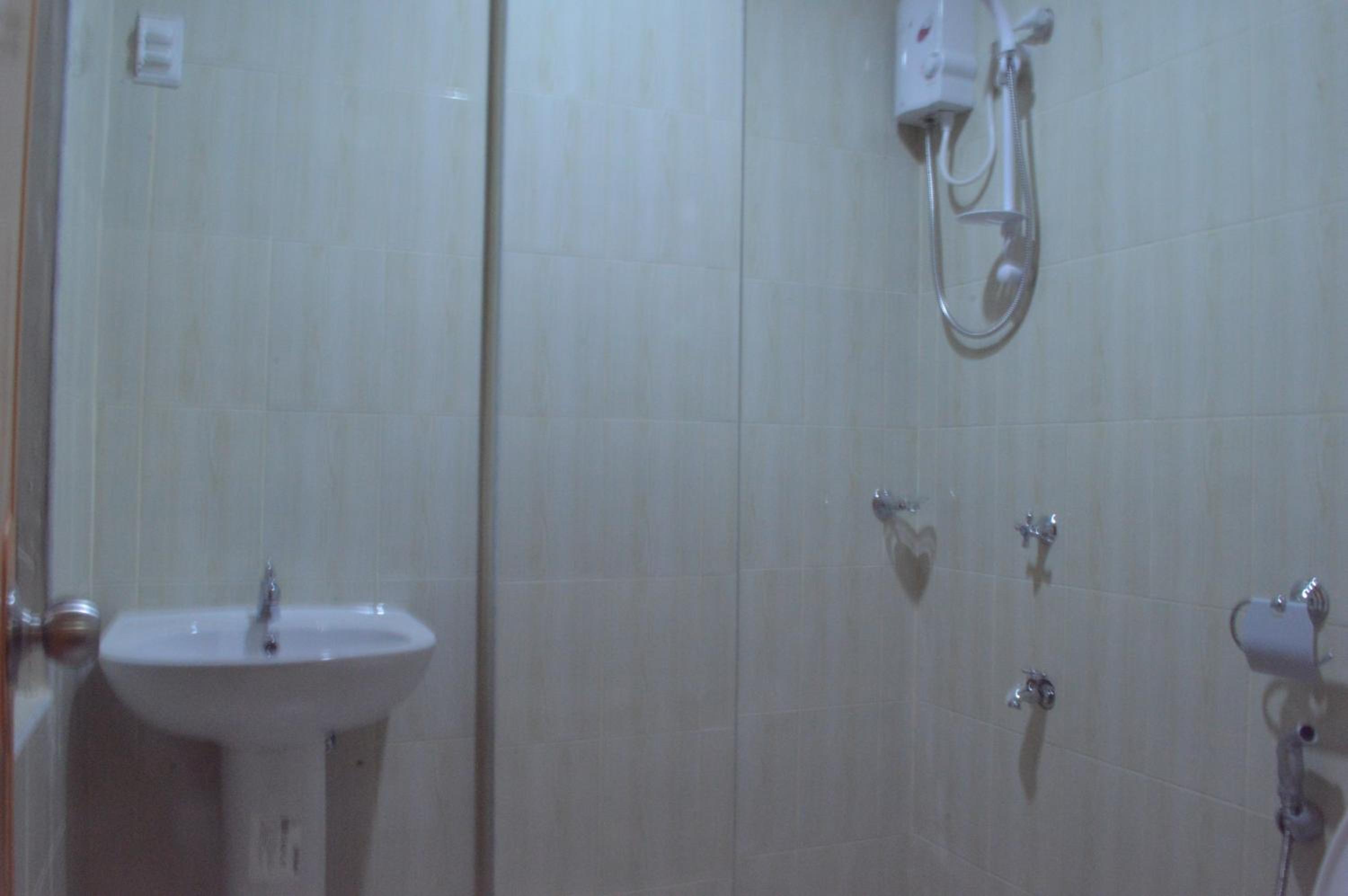 Manora Apartment