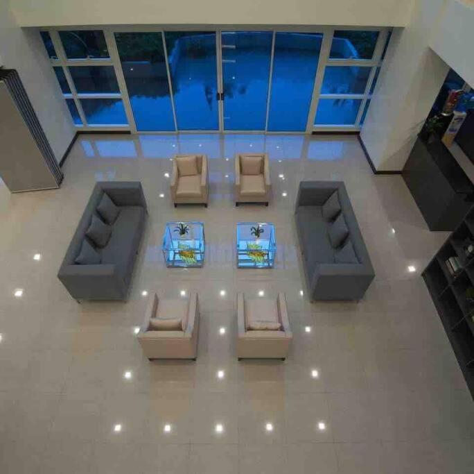 2 Bedroom Loft at Twin Oaks Place view 5