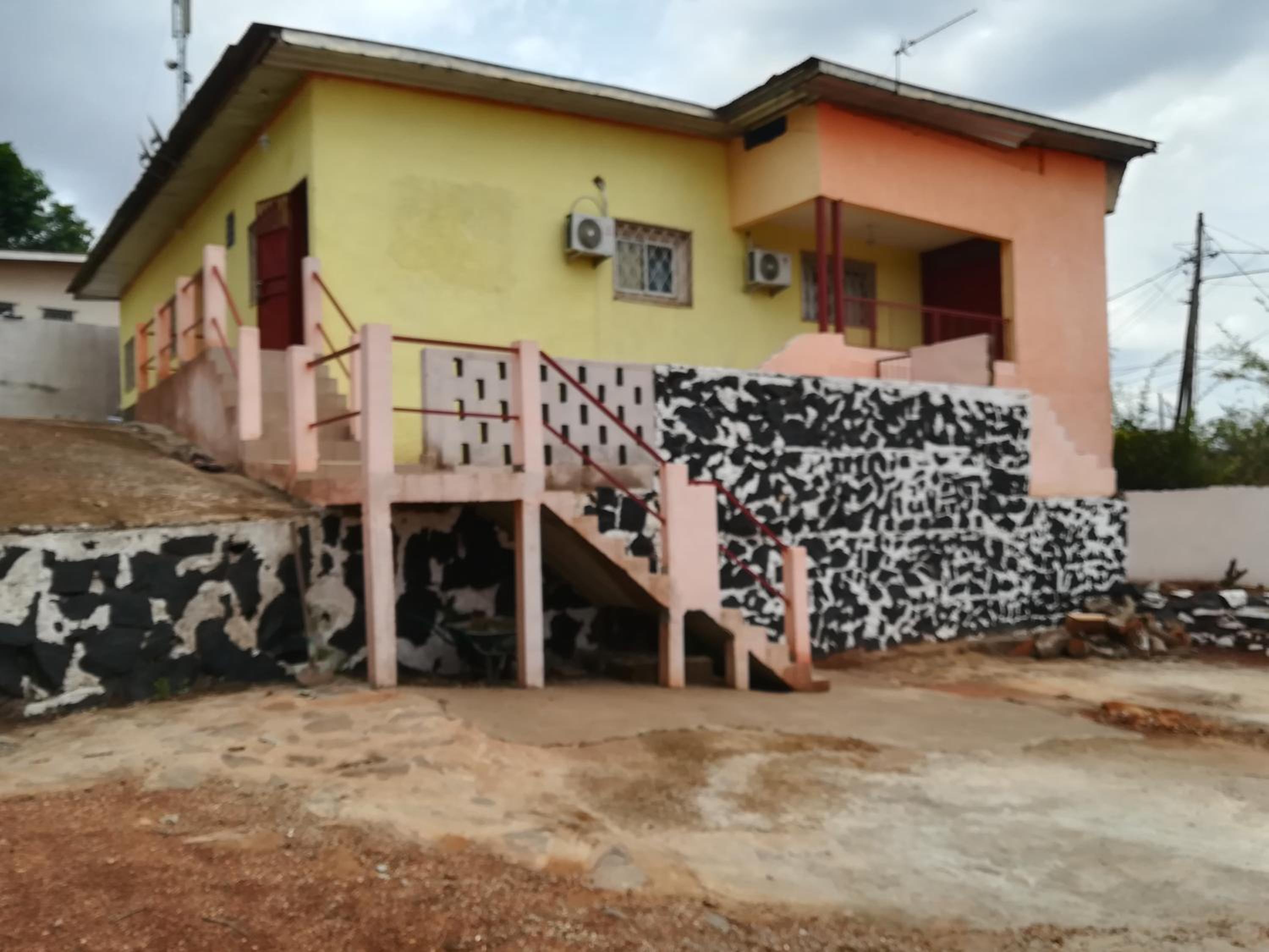 Studio meublé Yaoundé Centre ville