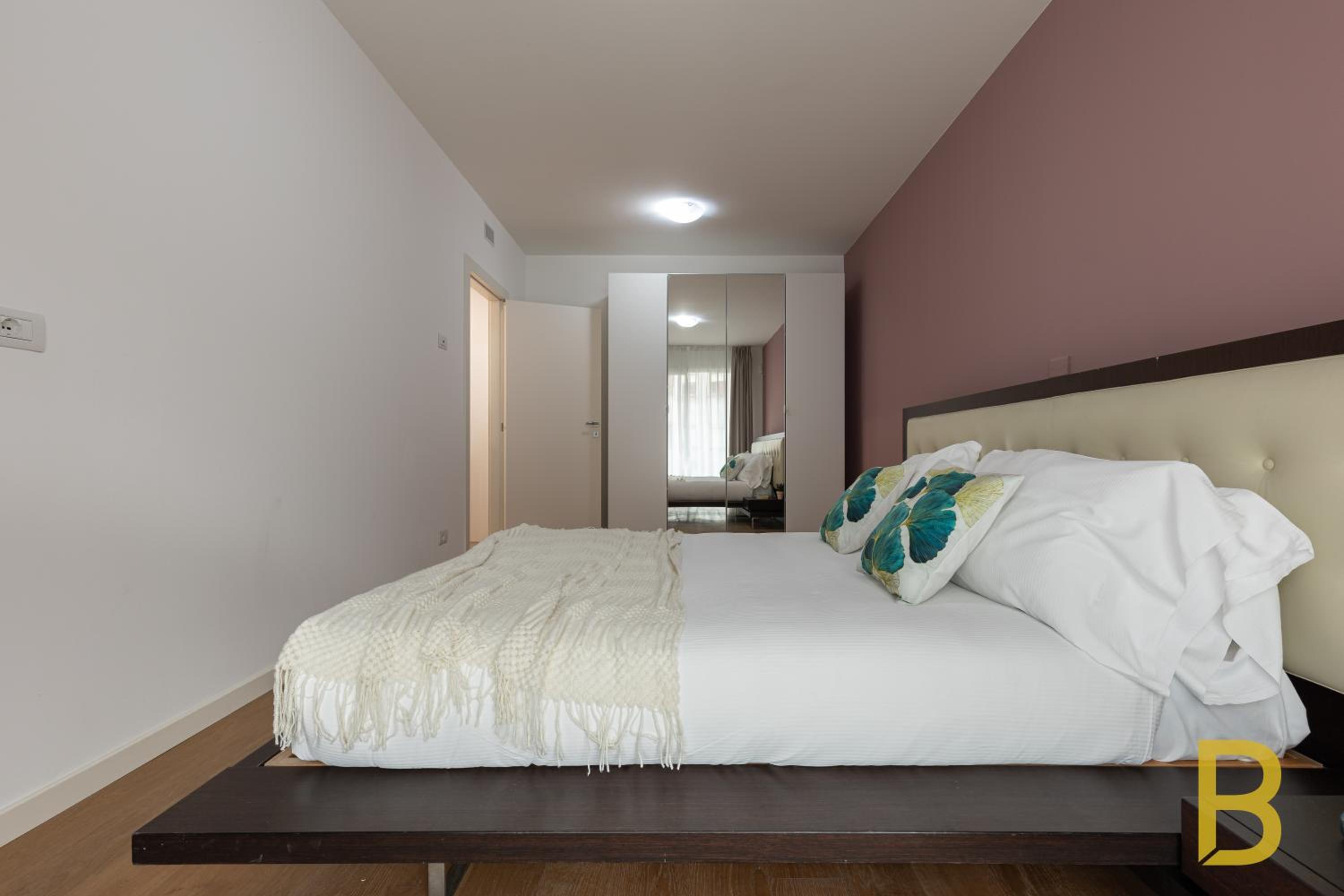 BePlace Apartments in Chinatown