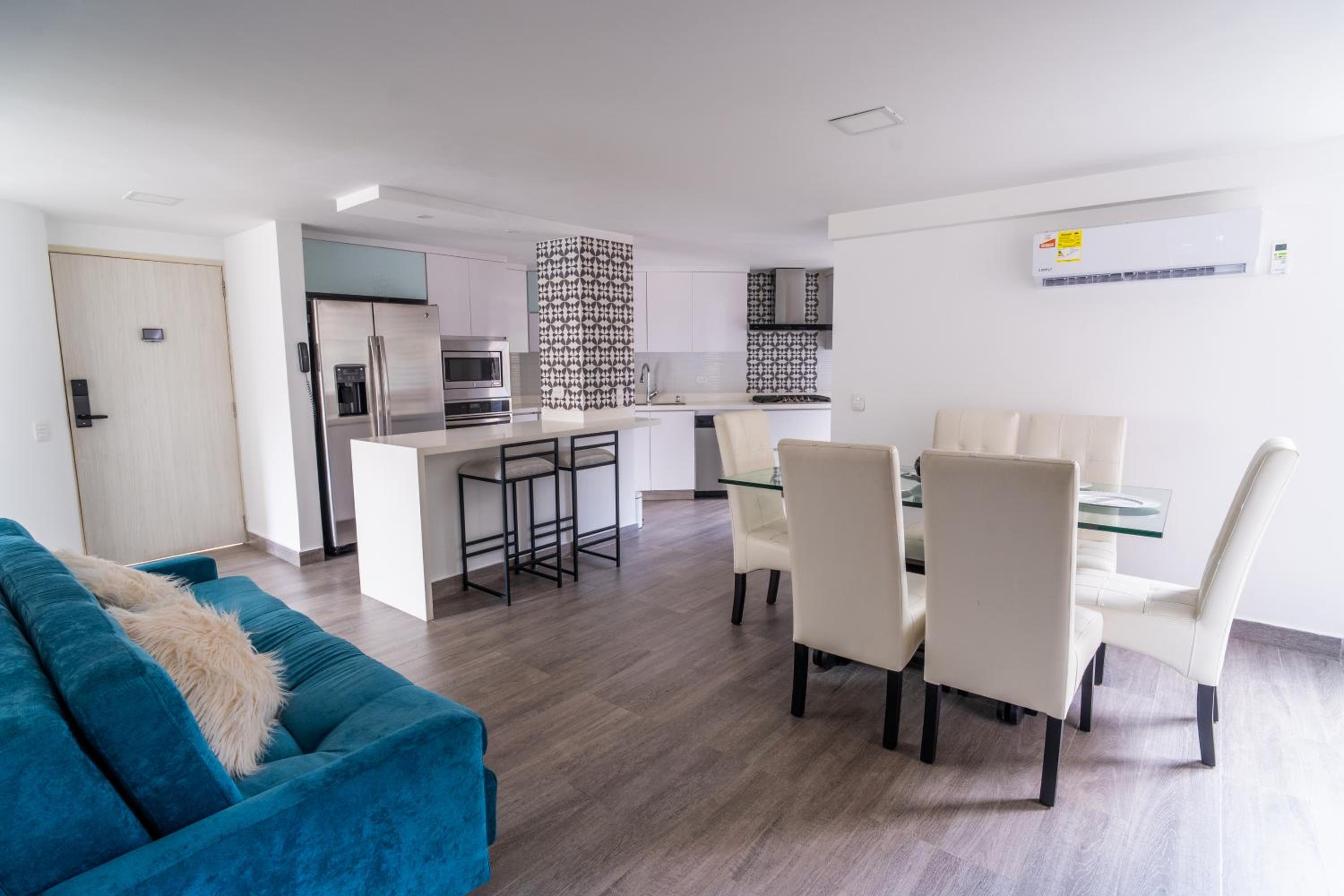 Apartamento de lujo en poblado