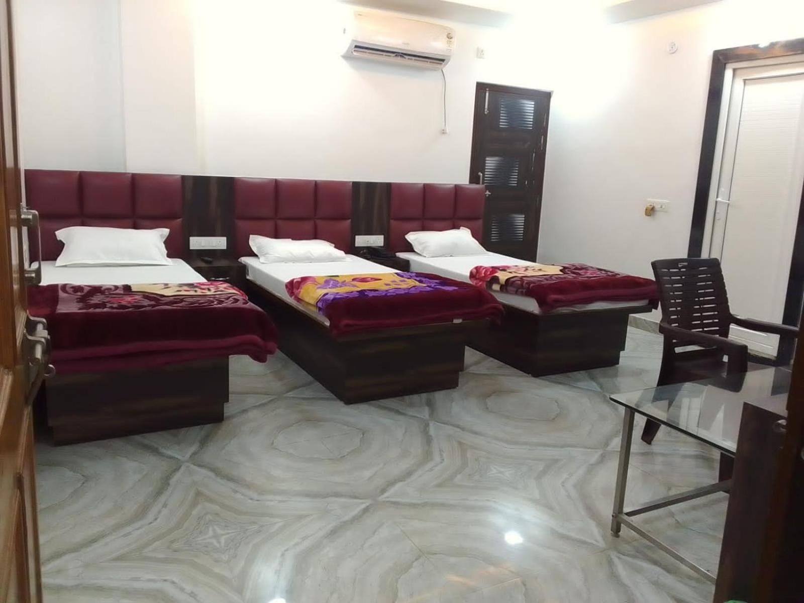 Mahaveer Homestay