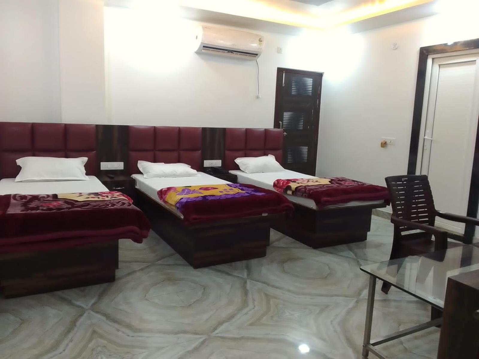 Mahaveer Homestay
