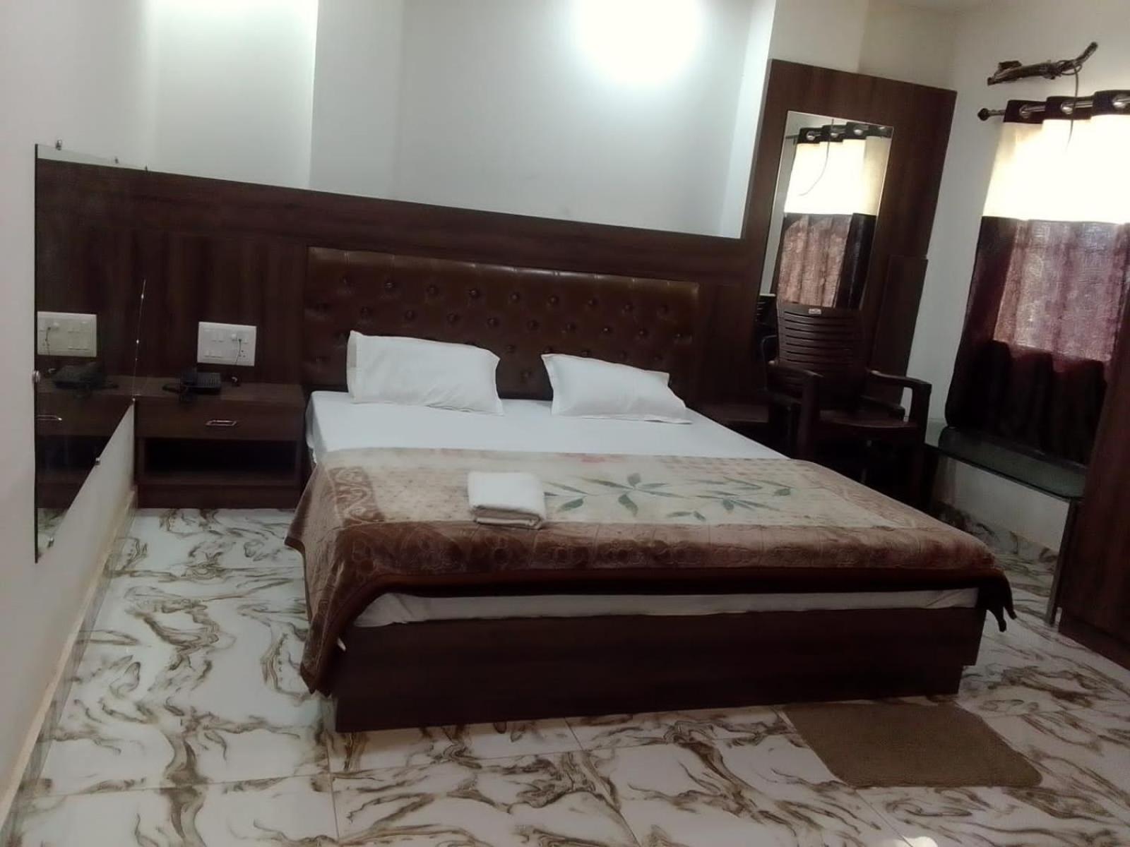 Mahaveer Homestay