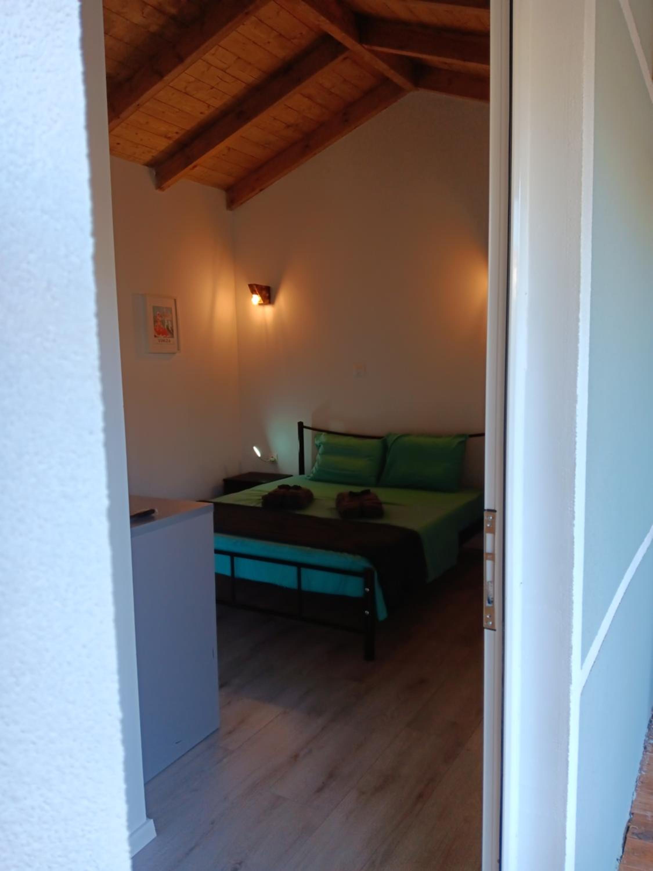 Tolis Rooms