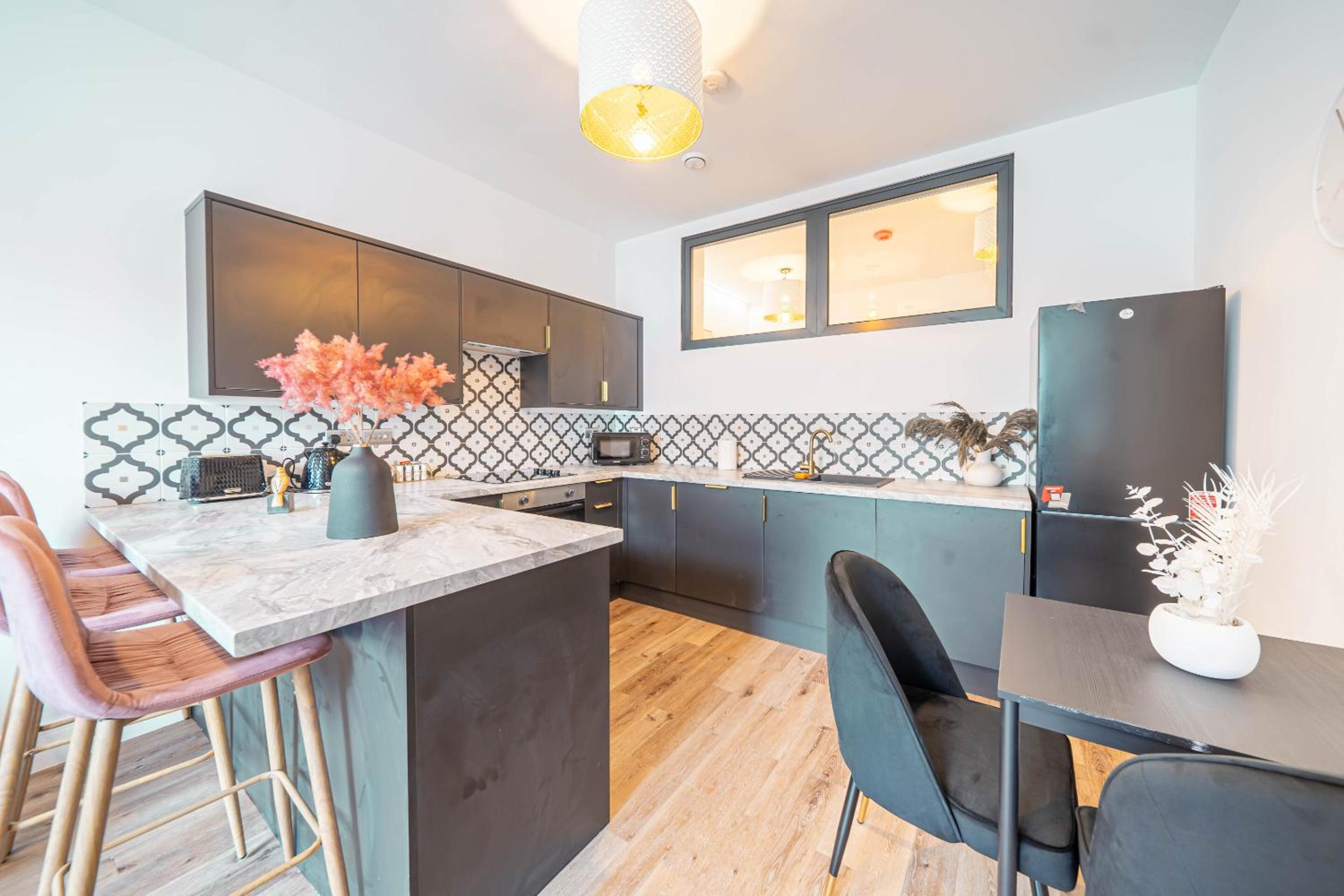 Huddersfield Vacations - Hayy ApartHotels Stanley Mills - Property Image 12