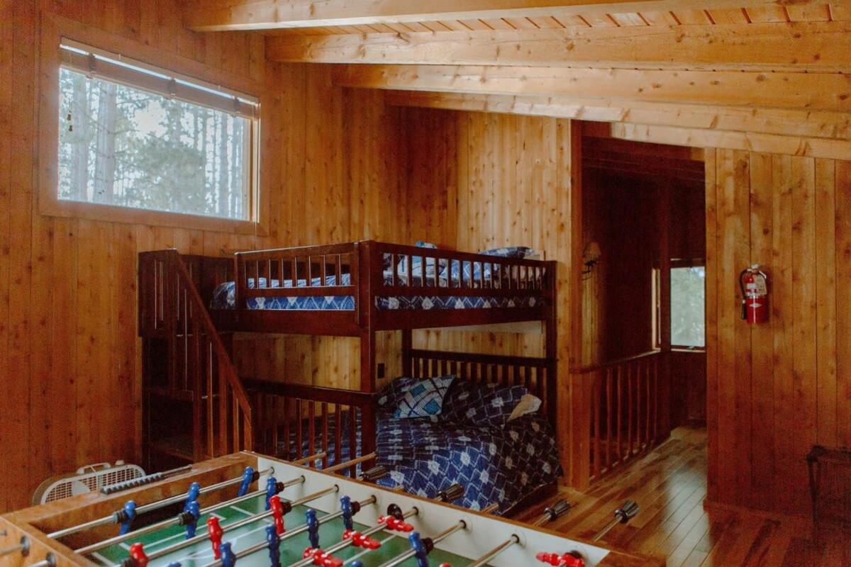 Private Cabin-Shuttle Pass Included! view 5