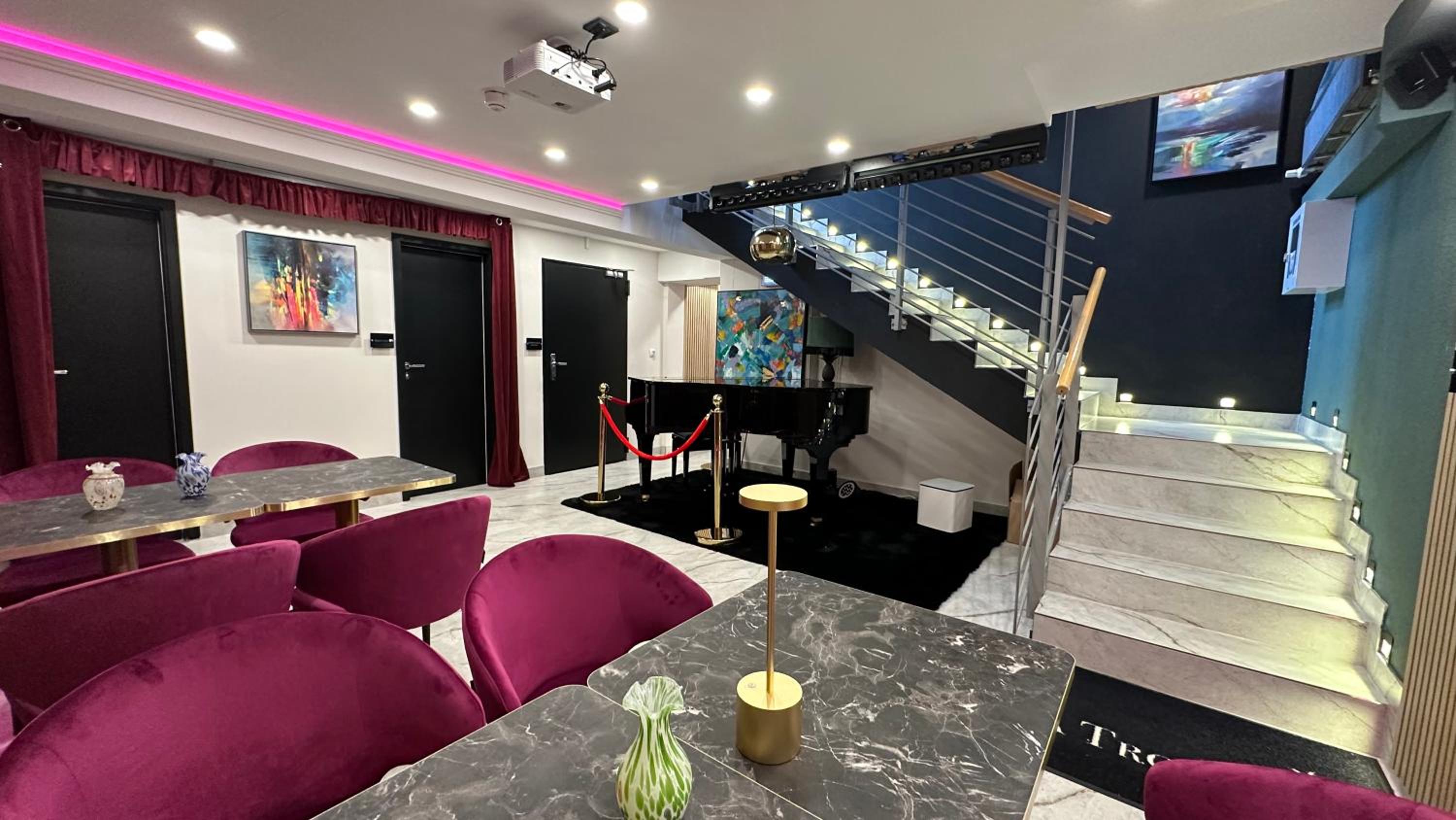 lounge