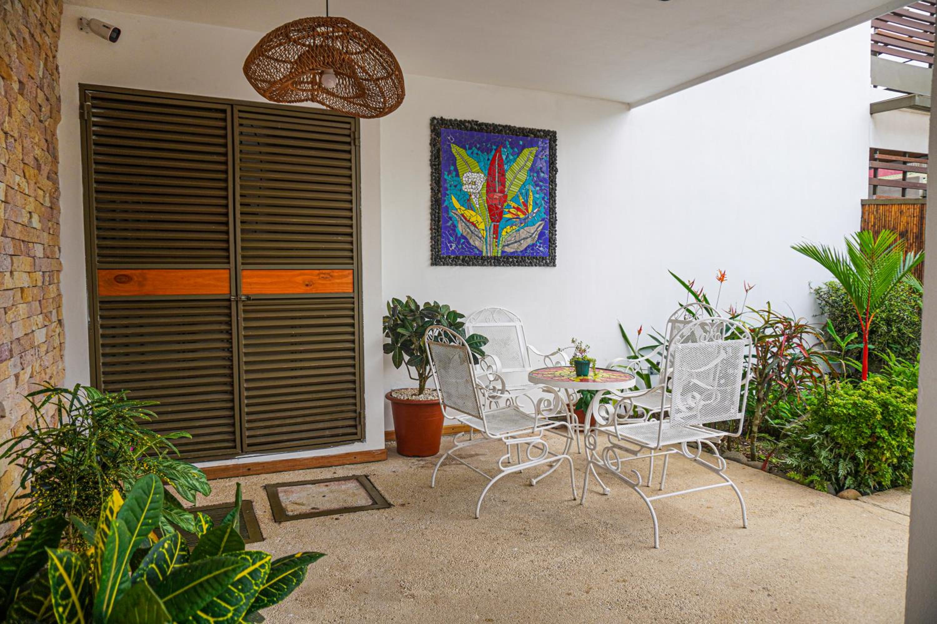 La Fortuna Lodge by Treebu Hotels