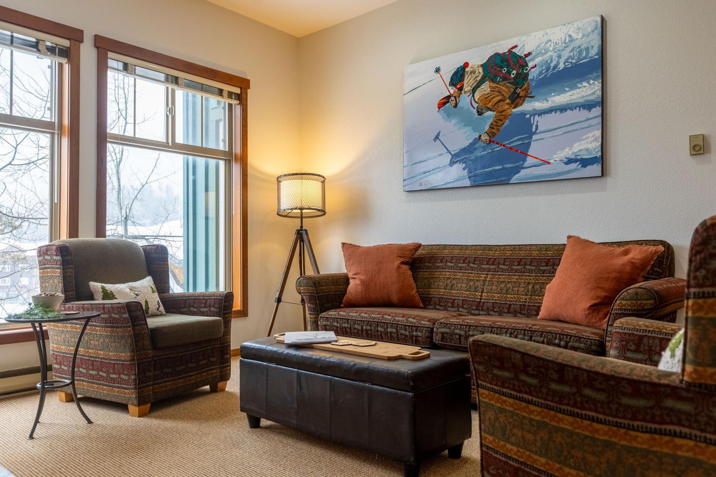 Snow Creek Lodge by Fernie Central Reservations