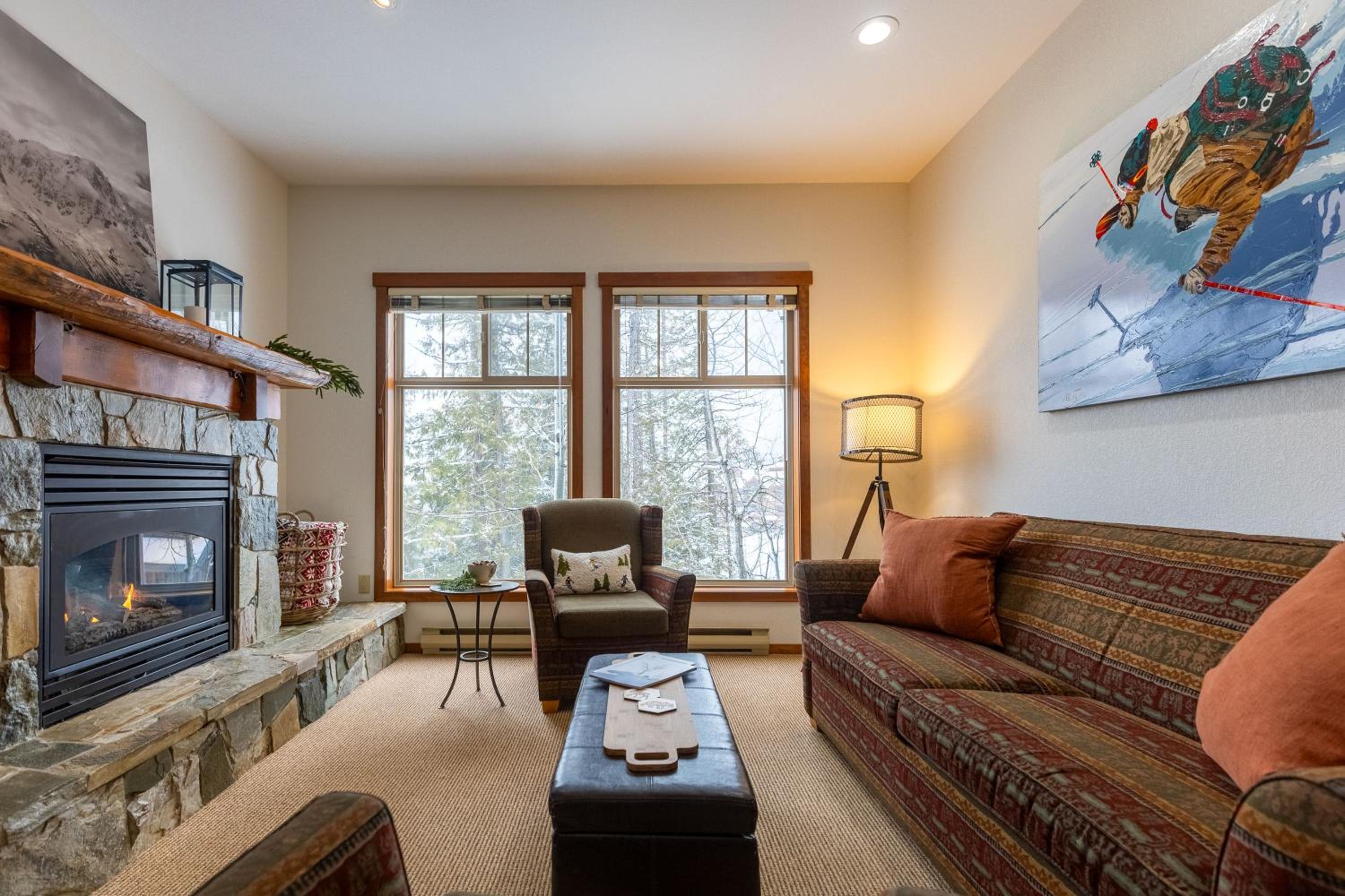 Snow Creek Lodge by Fernie Central Reservations