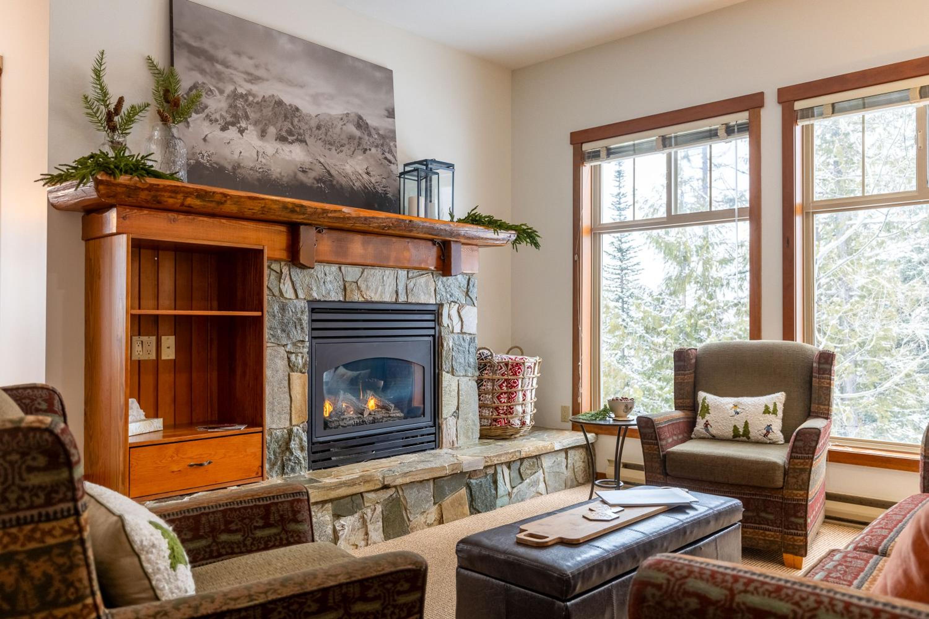 Snow Creek Lodge by Fernie Central Reservations