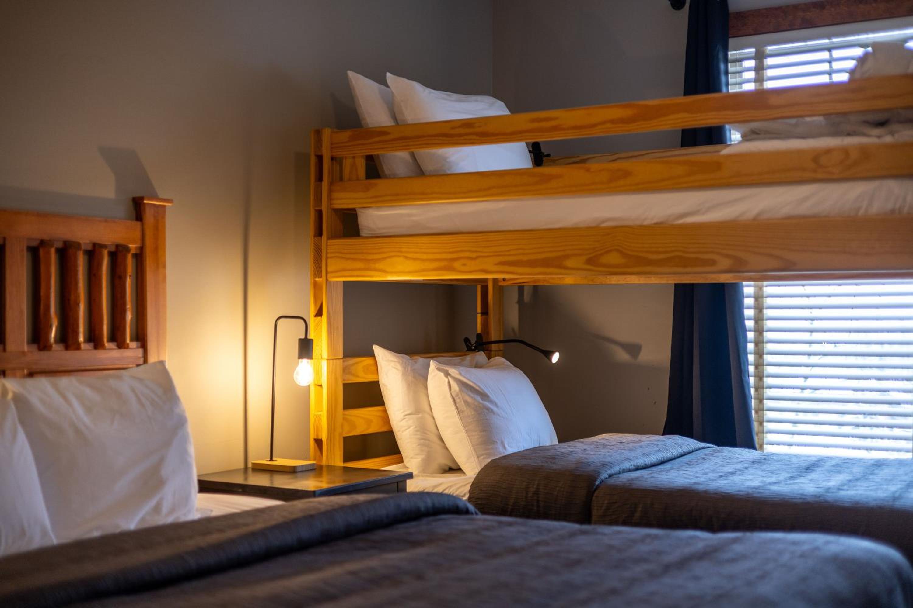 Snow Creek Lodge by Fernie Central Reservations