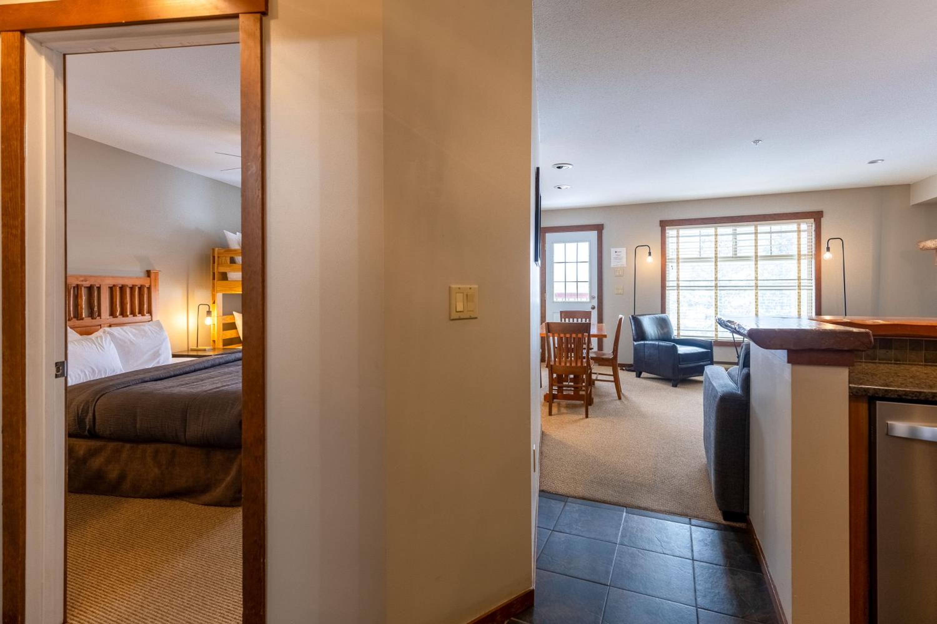 Snow Creek Lodge by Fernie Central Reservations