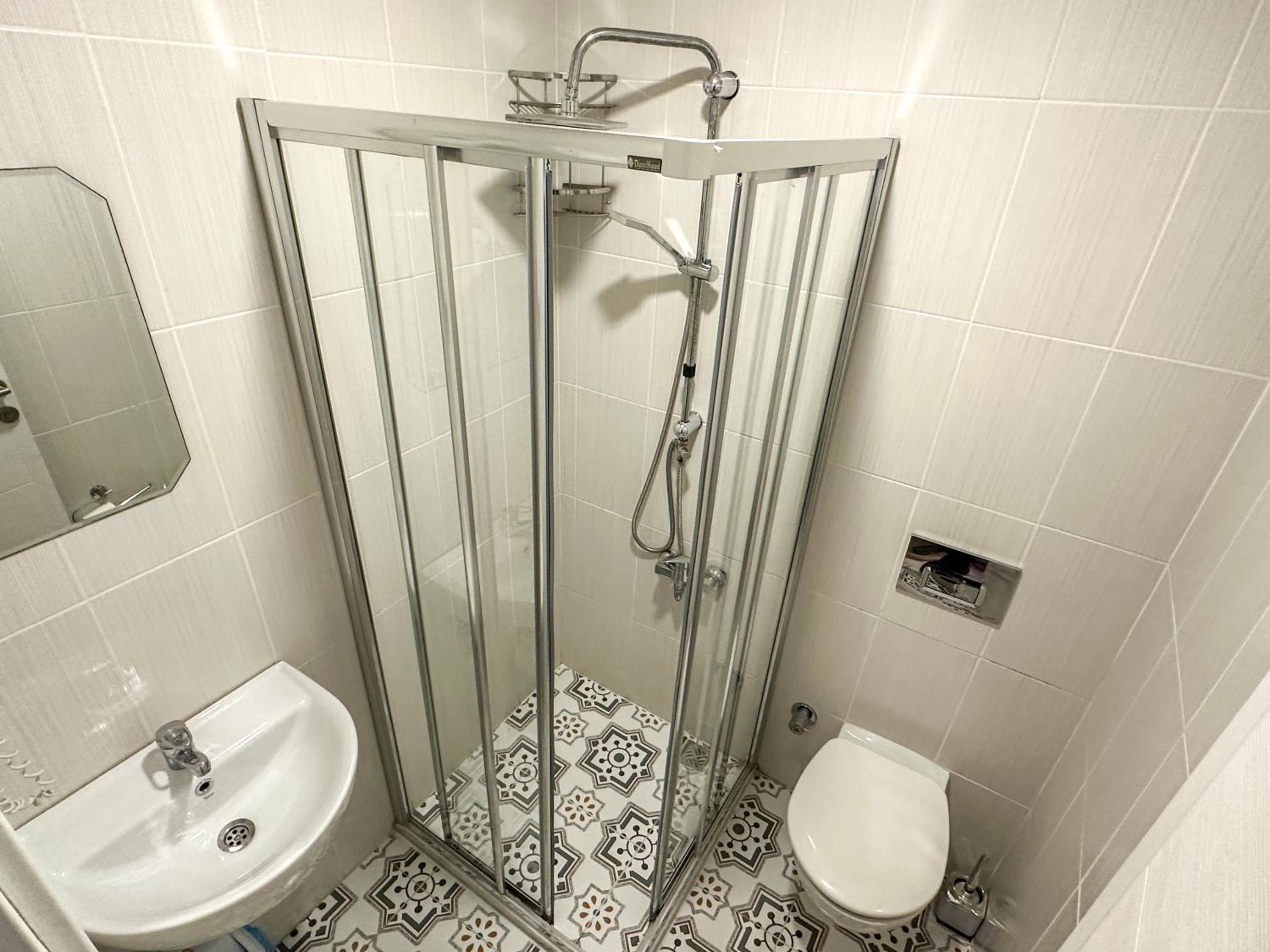 Second Home Hostel - Image 58