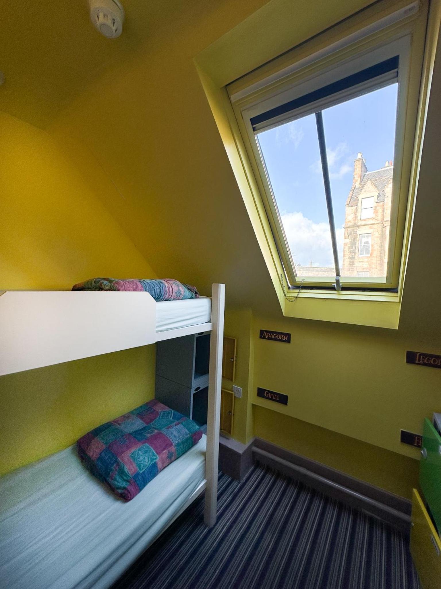 Castle Rock Hostel - Adults Only