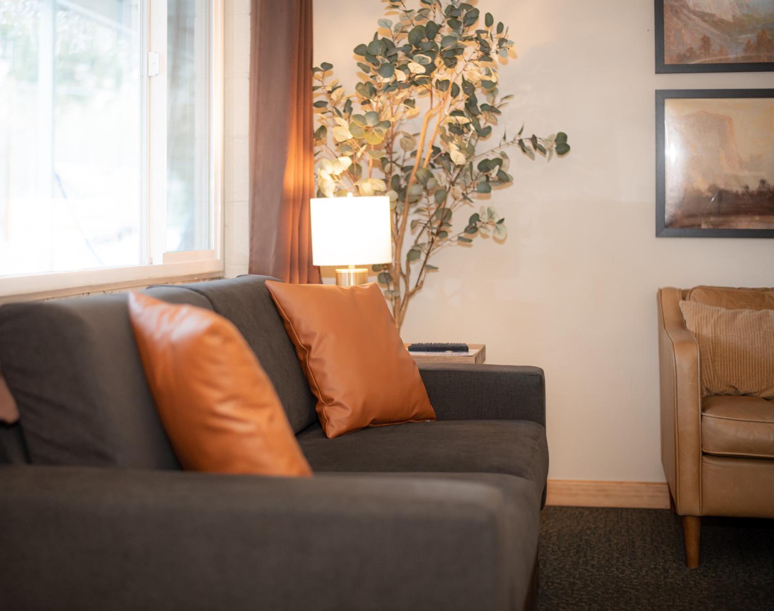 Gull Lake Lodge
